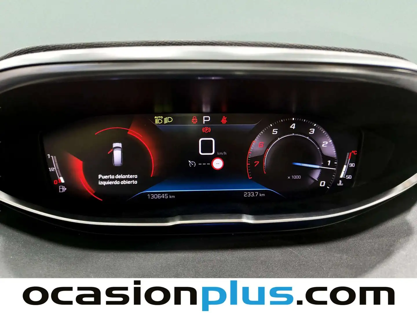 Foto Peugeot 5008 Peugeot 5008 PureTech 130 S&S Allure EAT8 (130 CV)