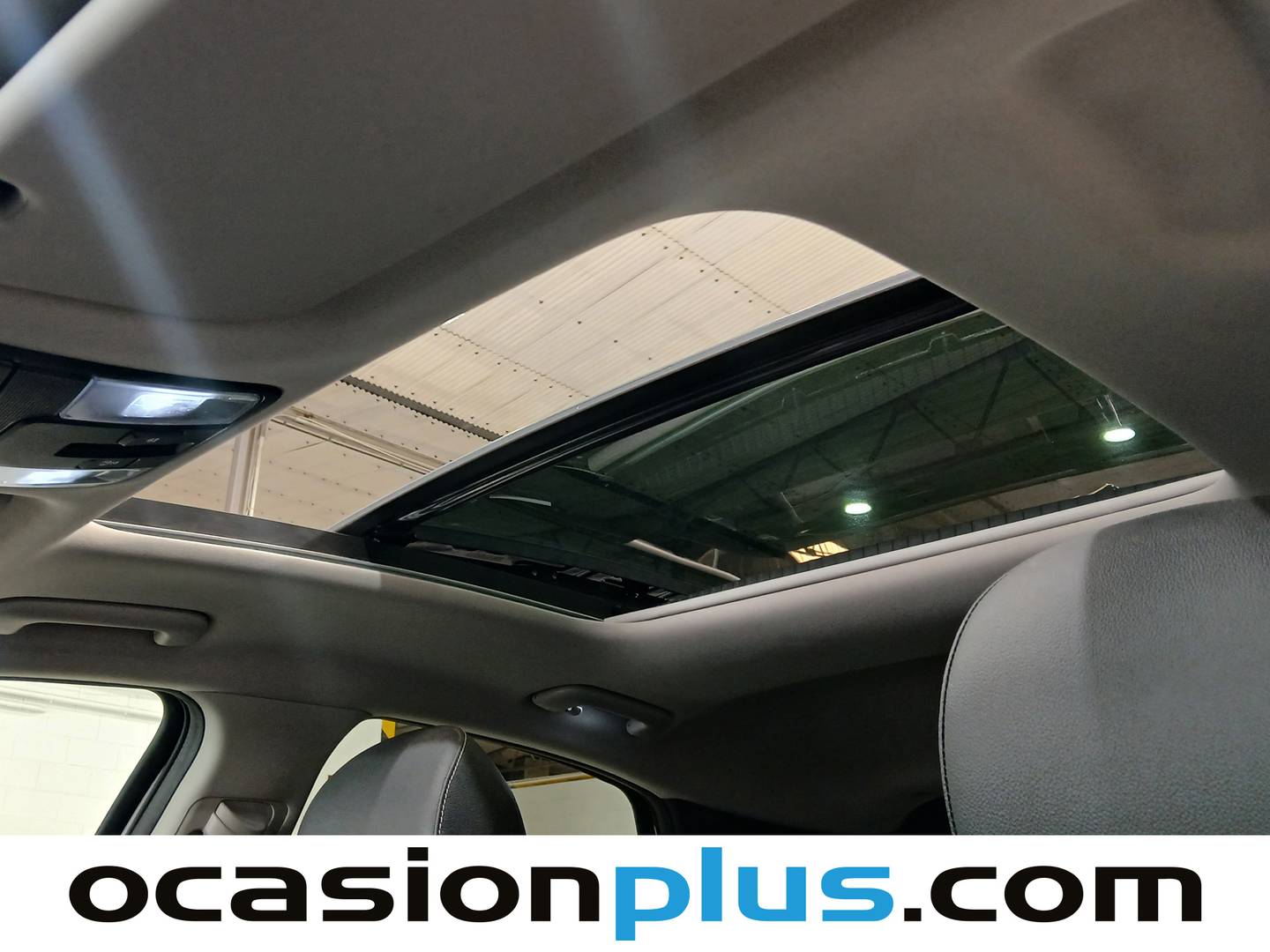 Extras y acabados del KIA XCeed Kia XCeed 1.6 GDi PHEV eMotion (141 CV)