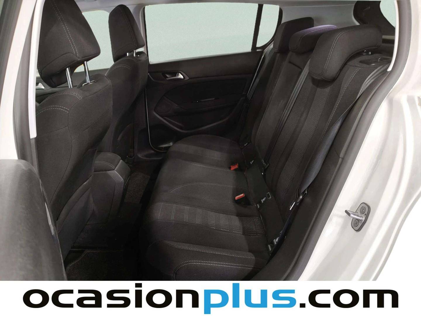 Foto asientos traseros Peugeot 308 Peugeot 308 PureTech 130 Allure EAT6 (130 CV)