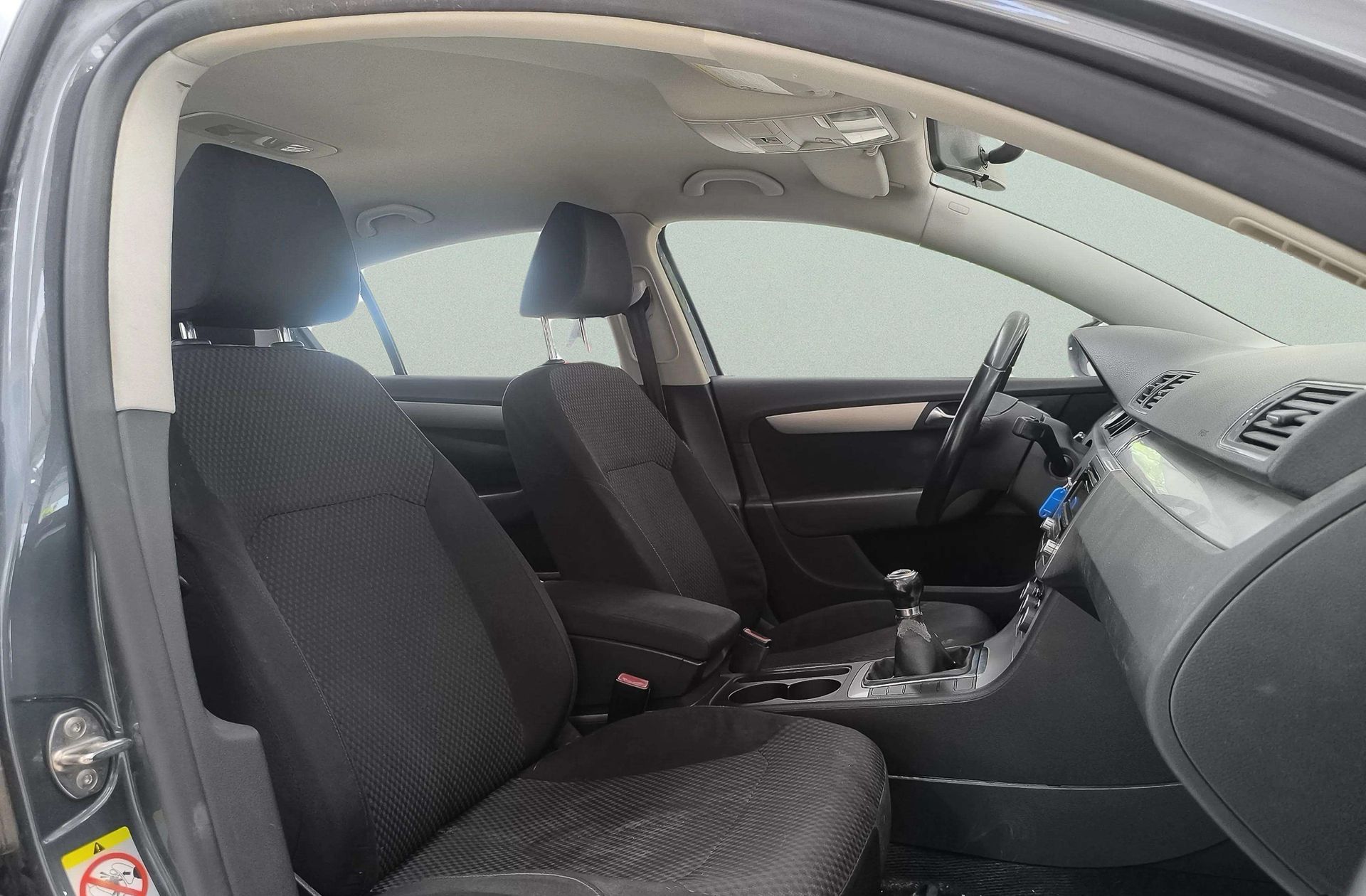 Volkswagen Passat 1.4 TSI Edition - foto 14