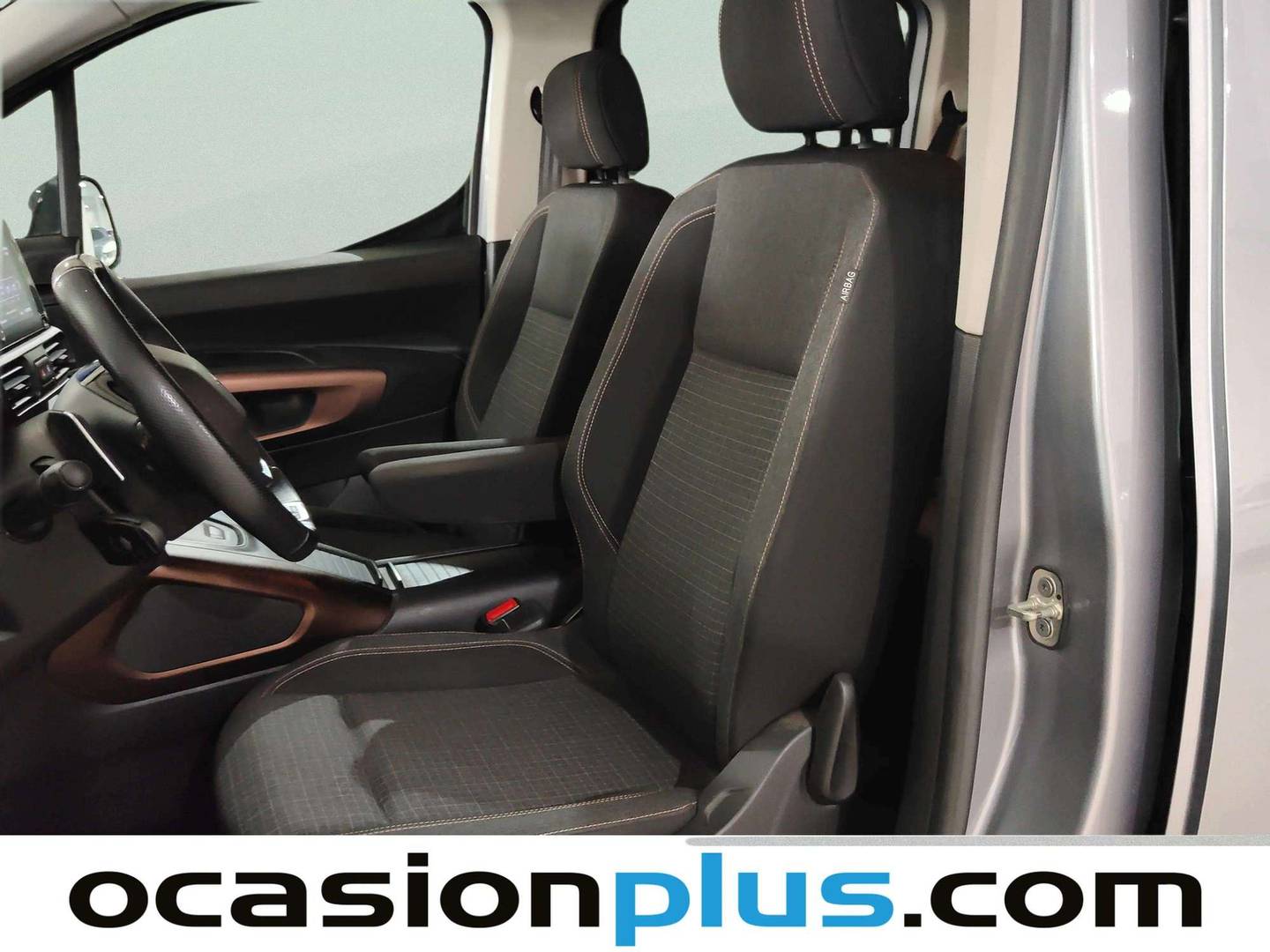 Foto asientos delanteros Peugeot Rifter Peugeot Rifter BlueHDi 130 GT Line Long EAT8 (130 CV)