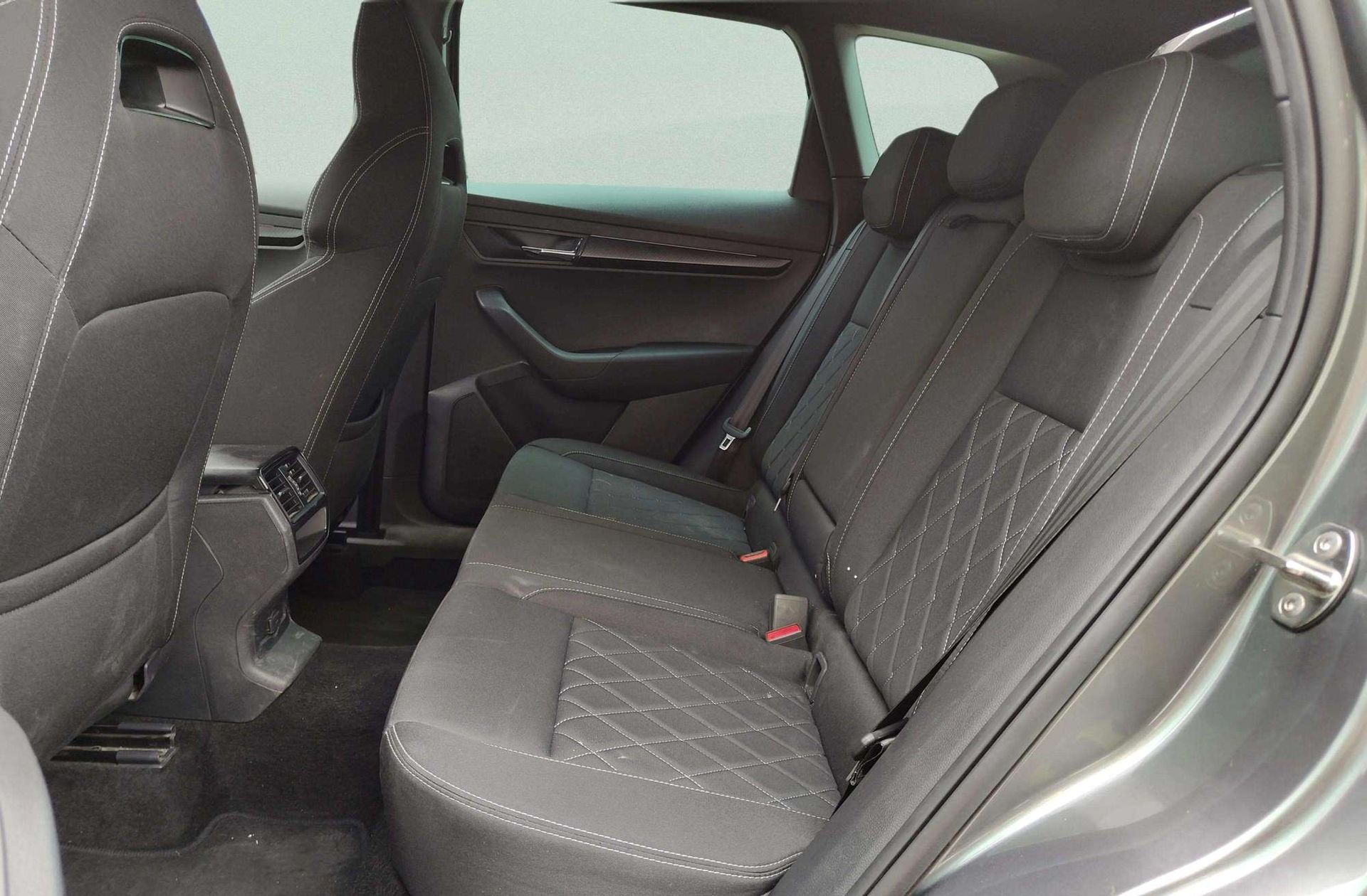 Škoda Karoq 1.5 TSI ACT Sportline - foto 11