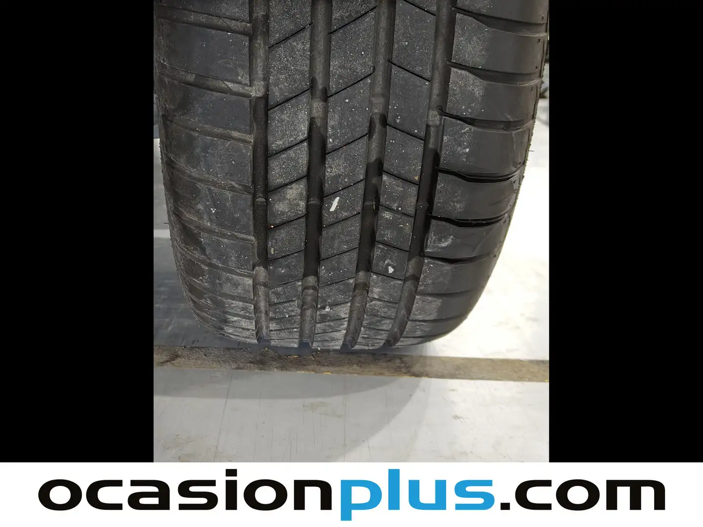 Foto Volkswagen T-Roc Volkswagen T-Roc Life 1.0 TSI (110 CV)