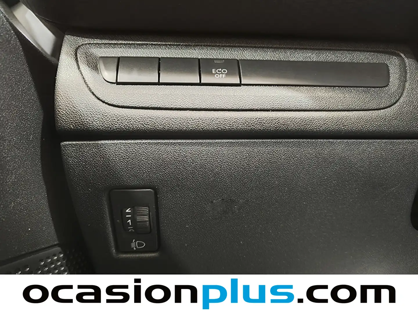 Foto Peugeot 208 Peugeot 208 PureTech 82 Style (82 CV)