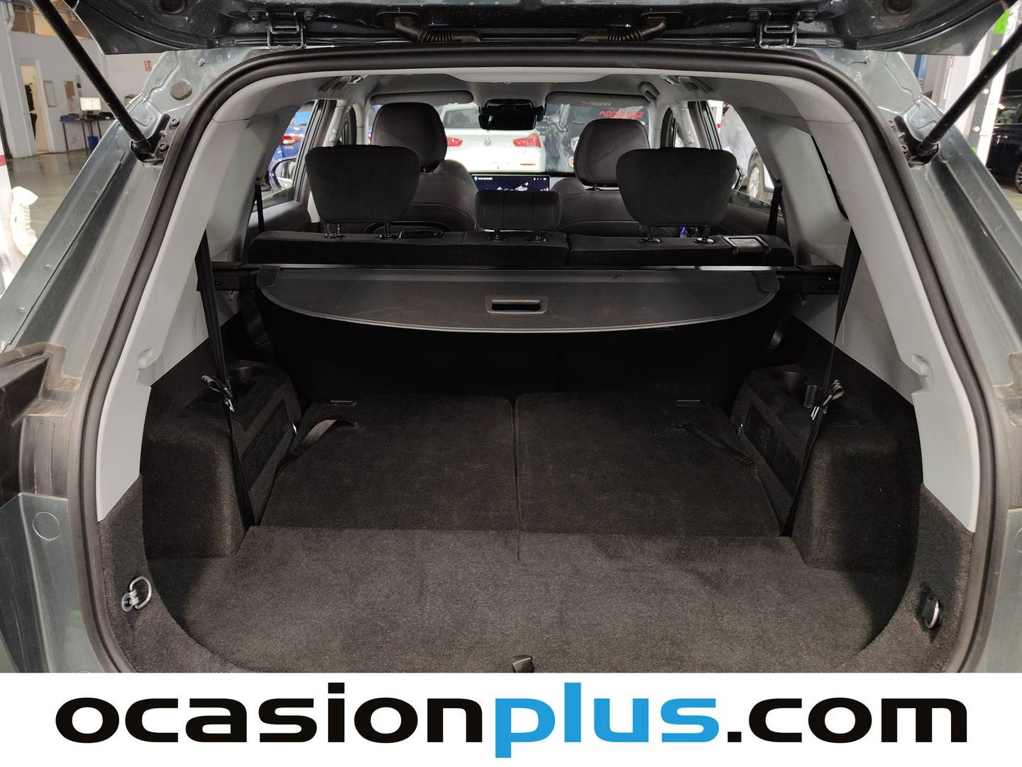 Fotos maletero EBRO S800 EBRO S800 1.6 TGDI Premium DCT (147 CV) 7 Plazas