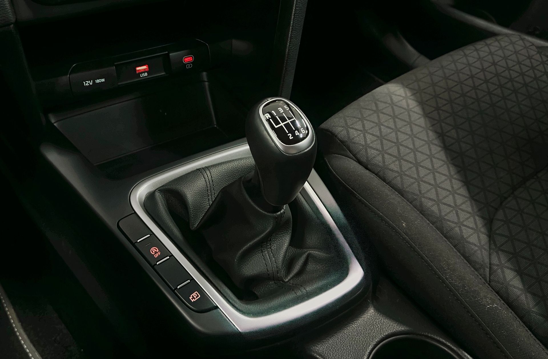 Kia Ceed 1.0 T-GDi Concept - foto 5