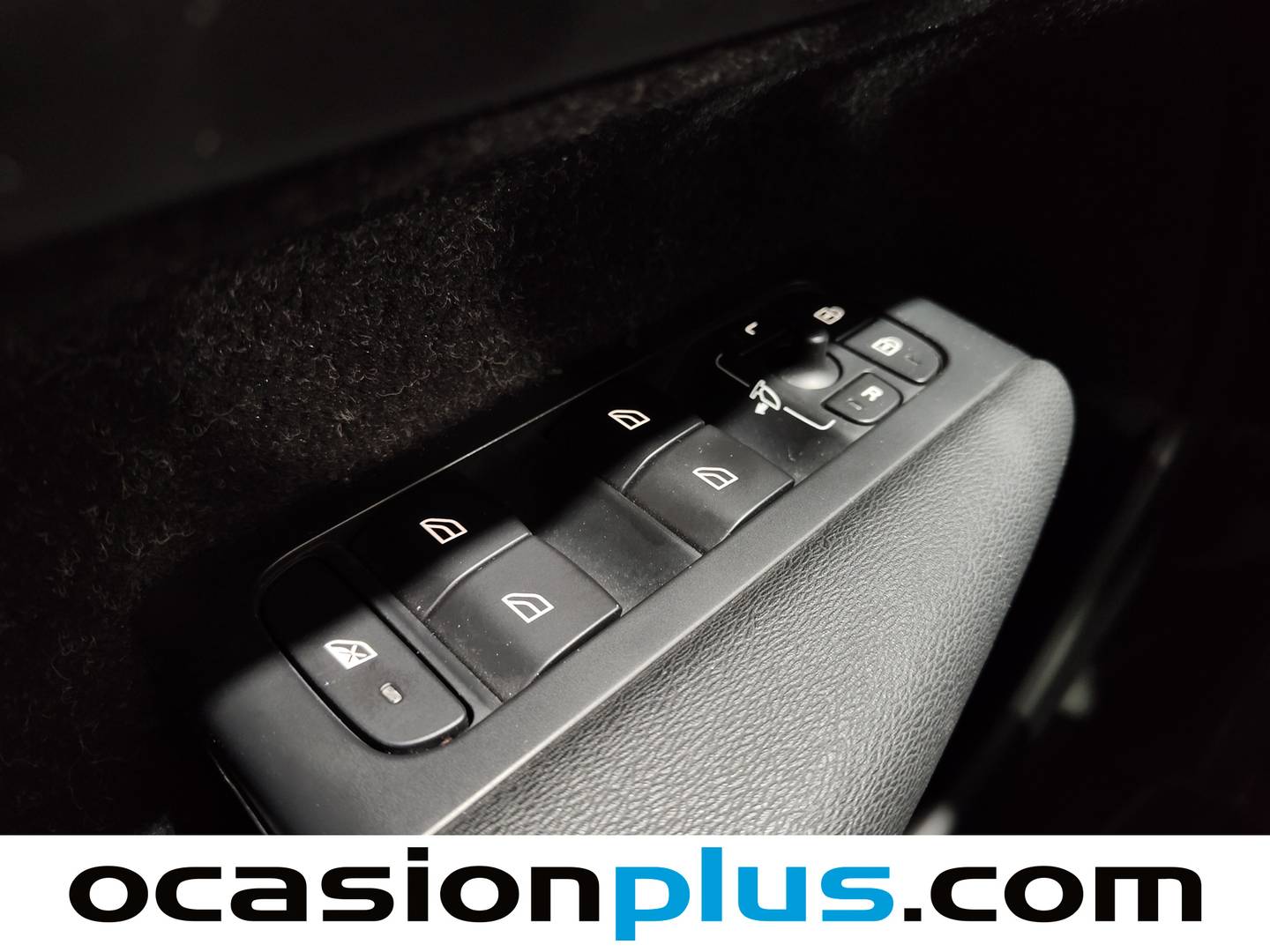 Volvo XC40 Volvo XC40 D3 Business Plus AWD Auto (150 CV) automático