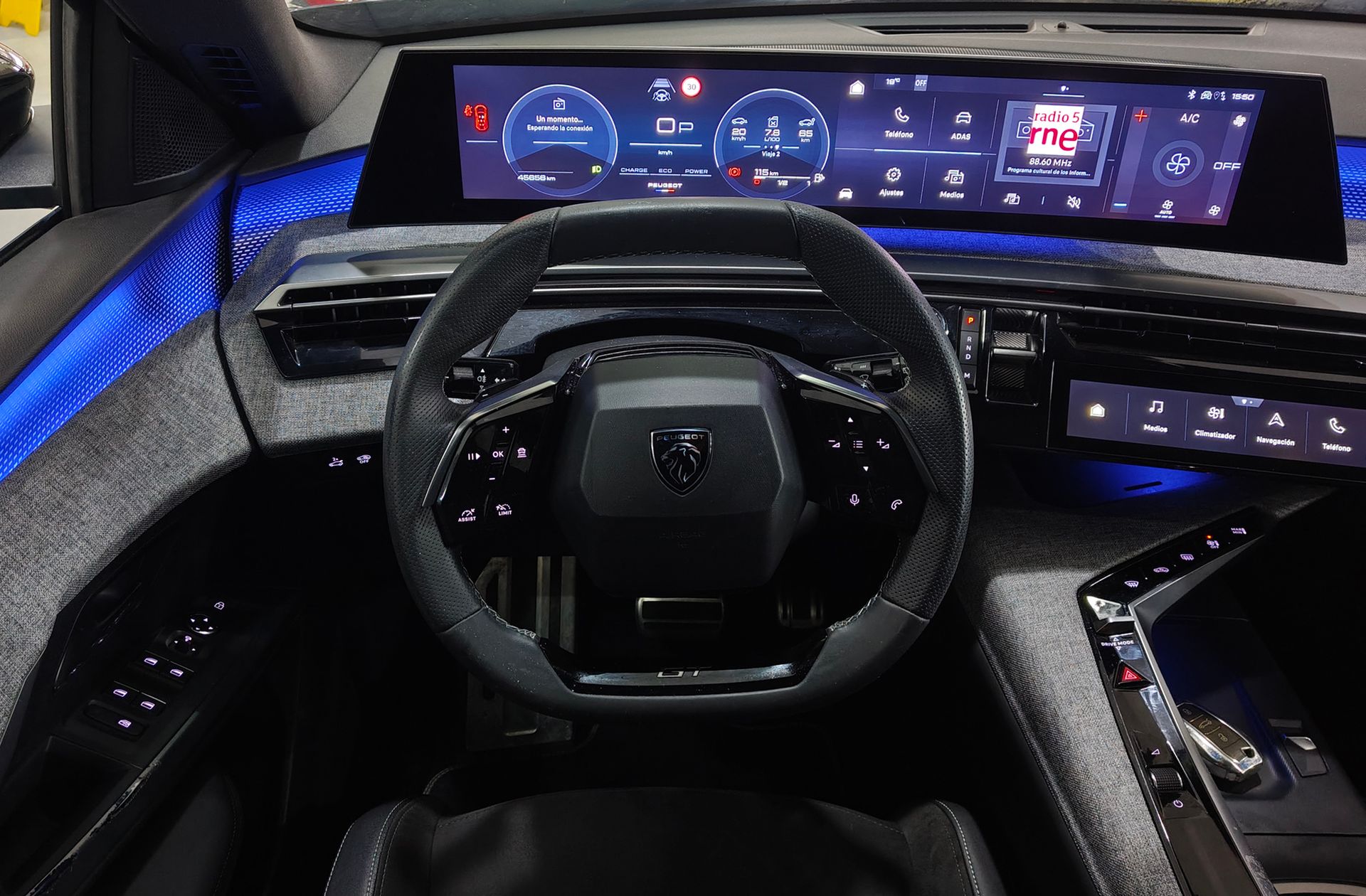 Peugeot 5008 1.2 GT eDCS6 7 plazas - foto 27
