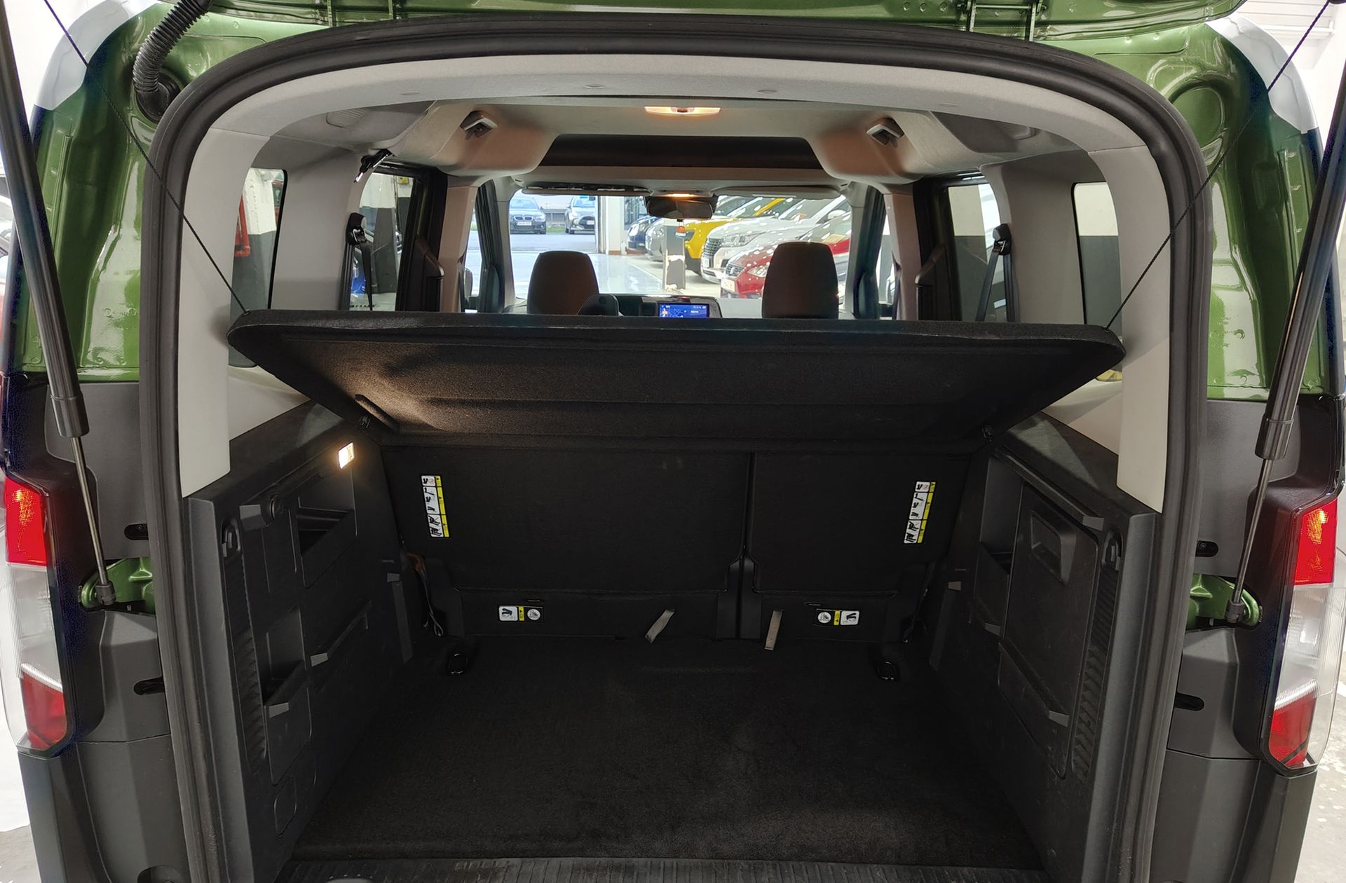 Ford Tourneo Courier 1.0 EcoBoost Active - foto 14