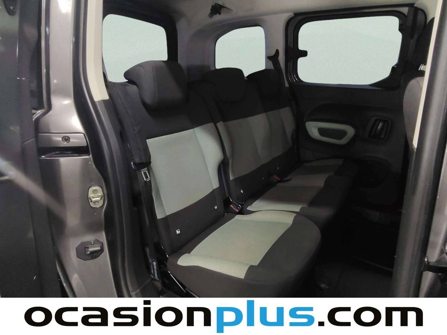 Citroën Berlingo Citroën Berlingo Combi BlueHDi 130 S&S Talla M Feel (130 CV) al mejor precio