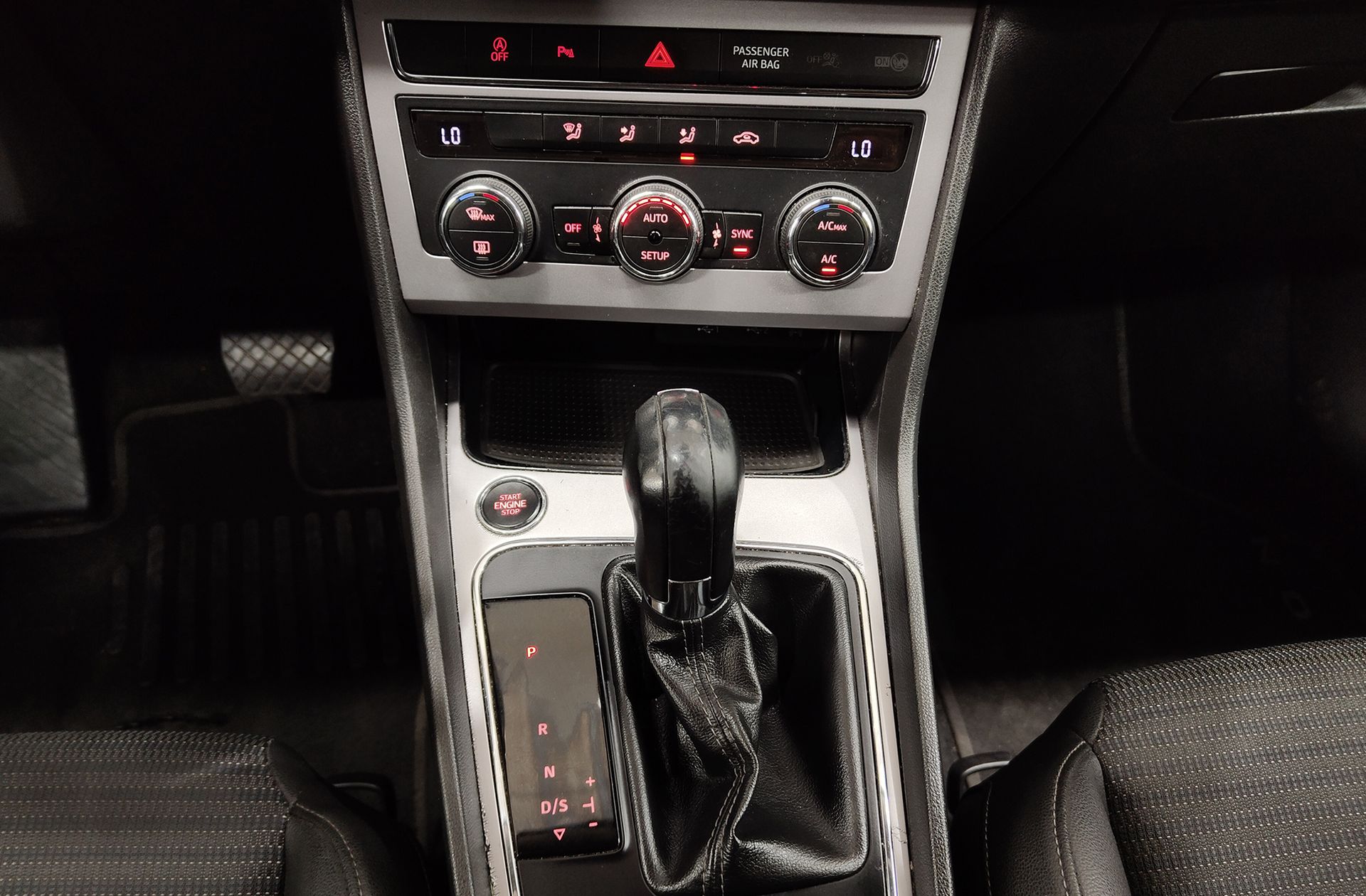 SEAT León 1.4 TSI ACT Xcellence DSG - foto 5
