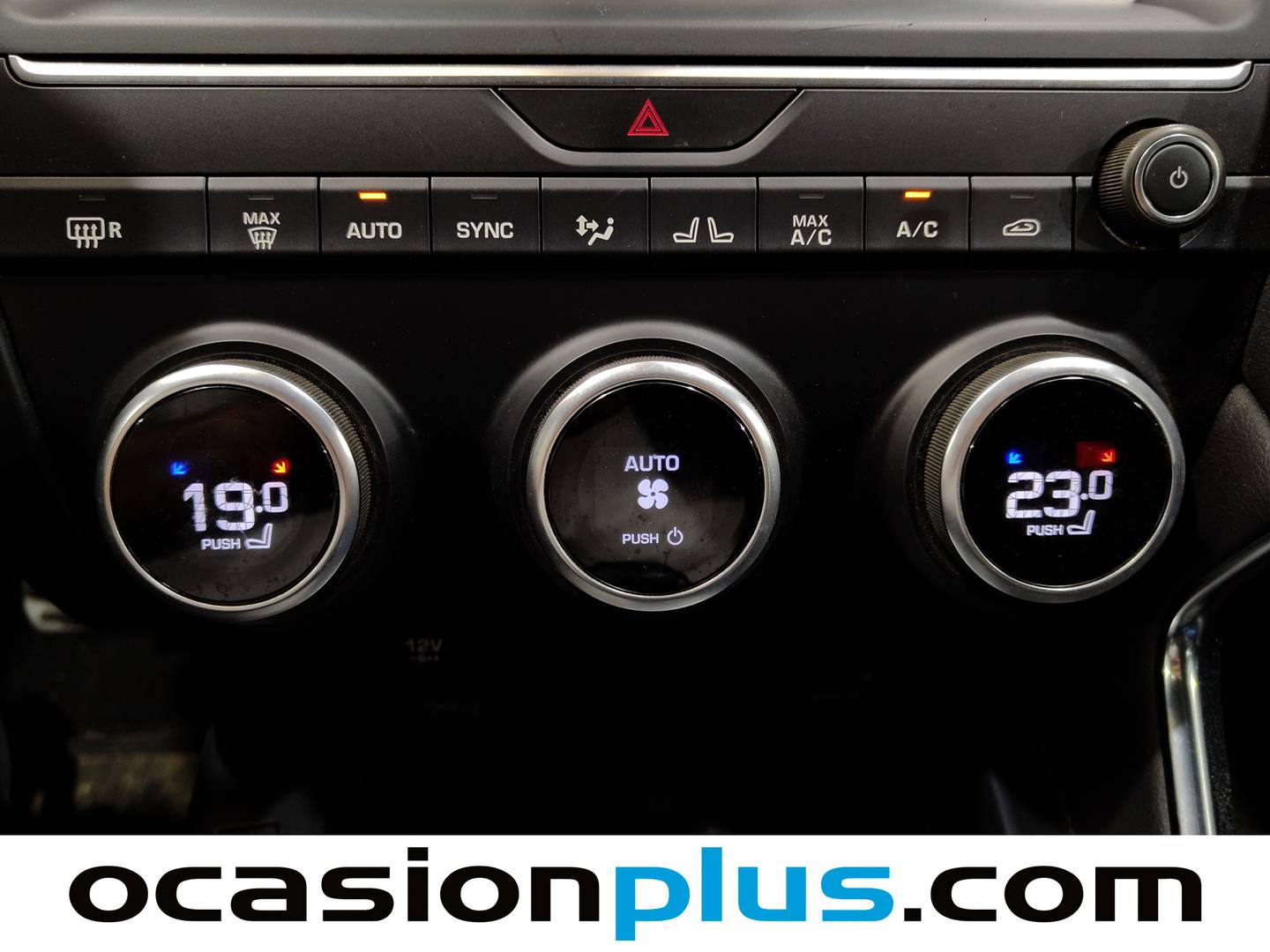 Jaguar E-Pace Jaguar E-PACE 2.0D R-Dynamic S 4WD Auto (180 CV) al mejor precio