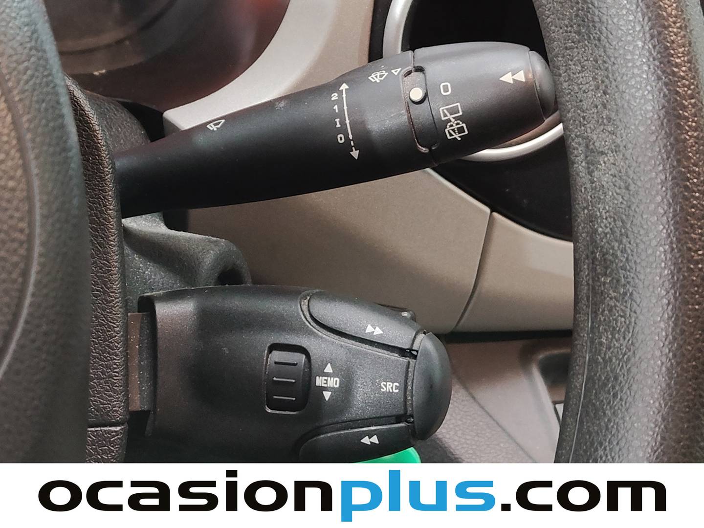 Foto Citroën Berlingo Citroen Berlingo Combi BlueHDi 100 Multispace Live Edition (100 CV)