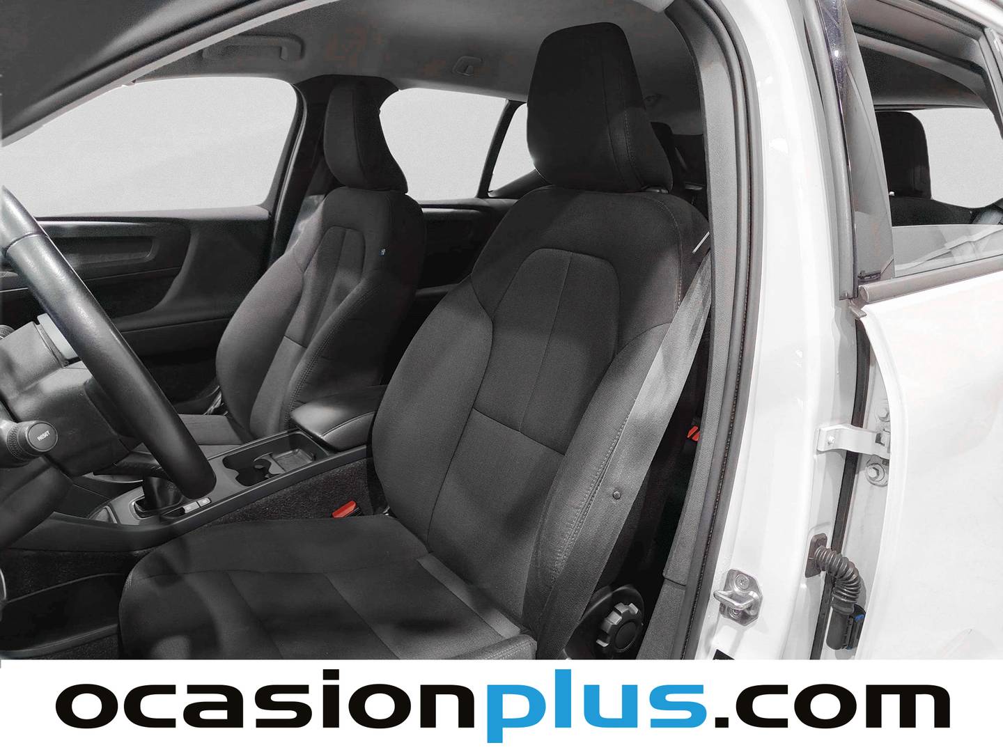 Foto asientos delanteros Volvo XC40 Volvo XC40 D3 Momentum Core (150 CV)