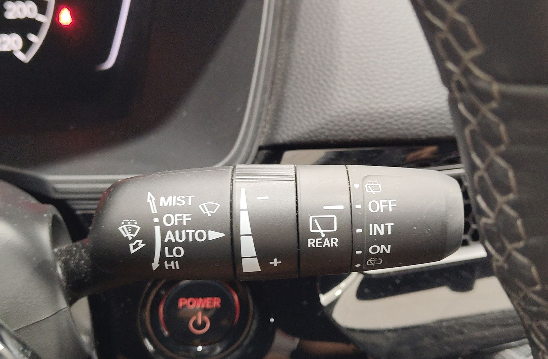 Honda Civic 2.0 i-MMD Elegance CVT - foto 25