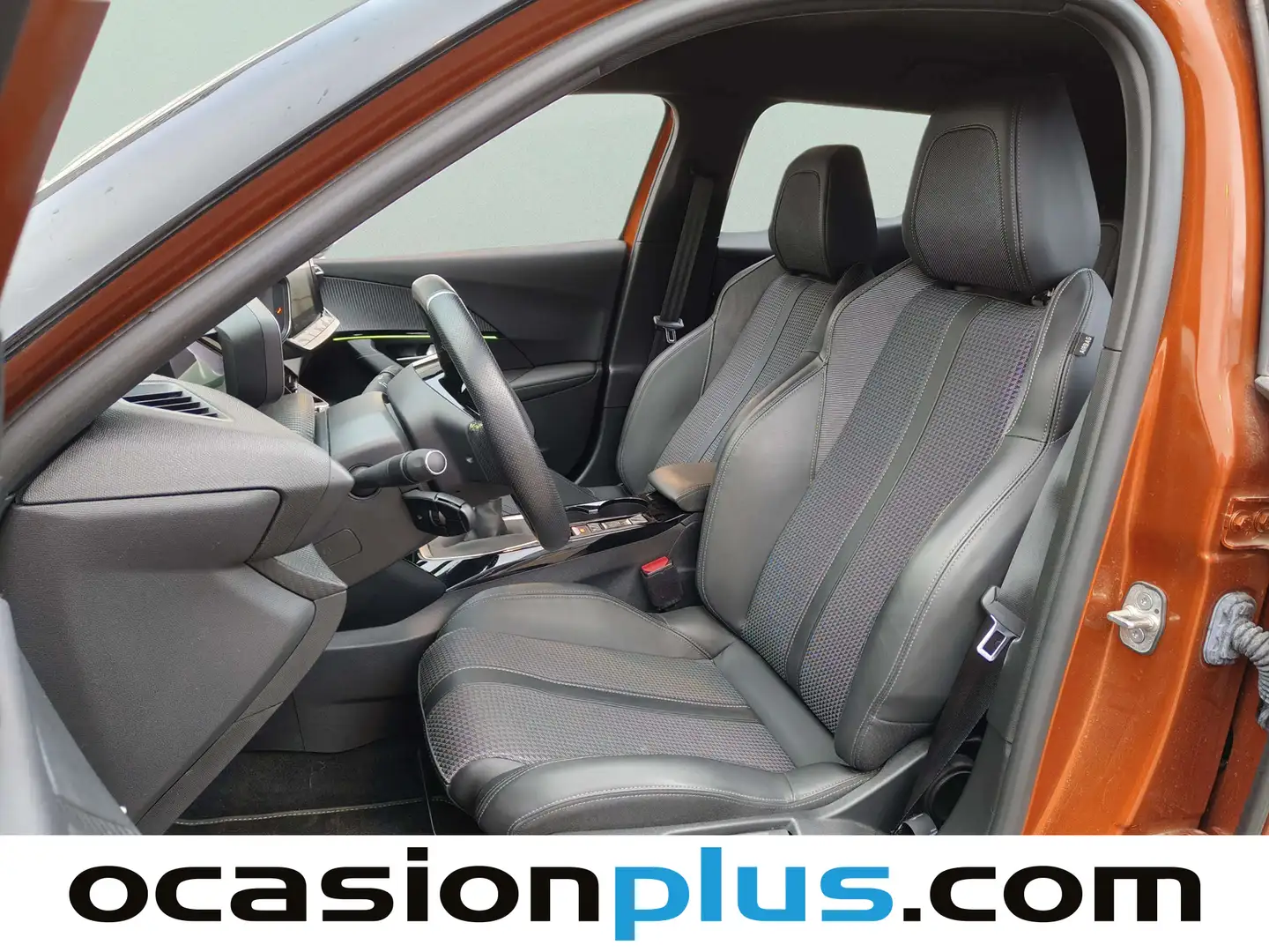 Foto Peugeot 2008 Peugeot 2008 PureTech 130 S&S GT (130 CV)