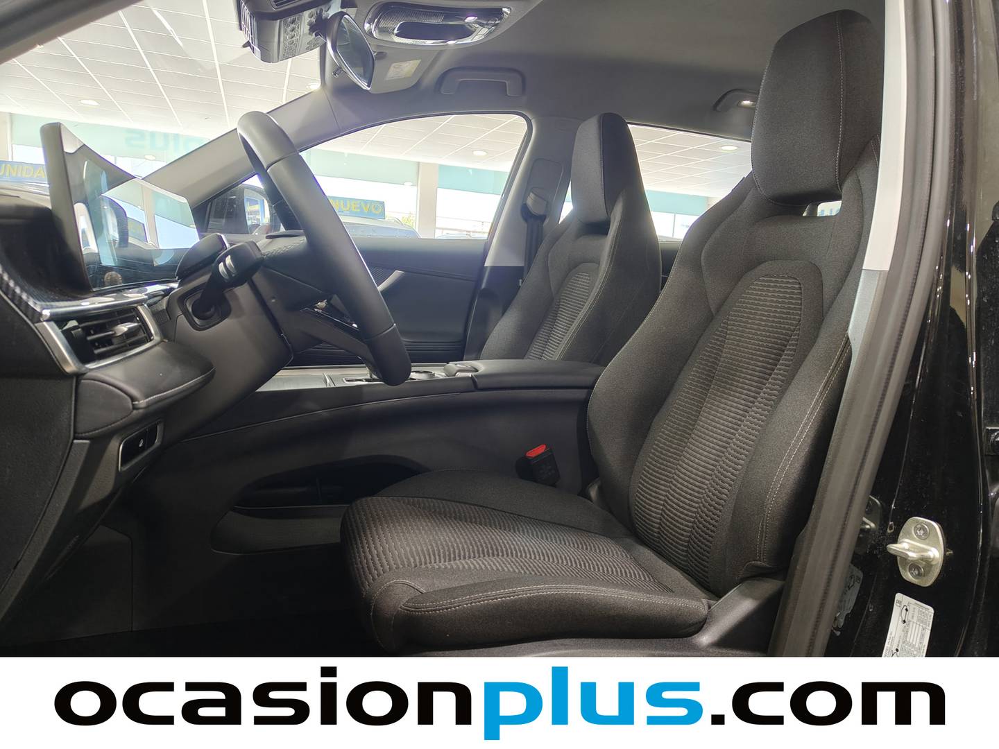 Foto asientos delanteros EBRO S700 EBRO S700 1.6 TGDI Comfort DCT  (147 CV)