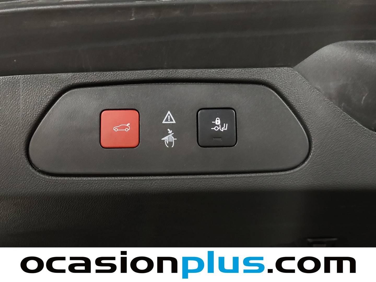 Foto Opel Grandland X PHEV Opel Grandland X 1.6 Turbo PHEV Ultimate 4x2 Auto (224 CV)