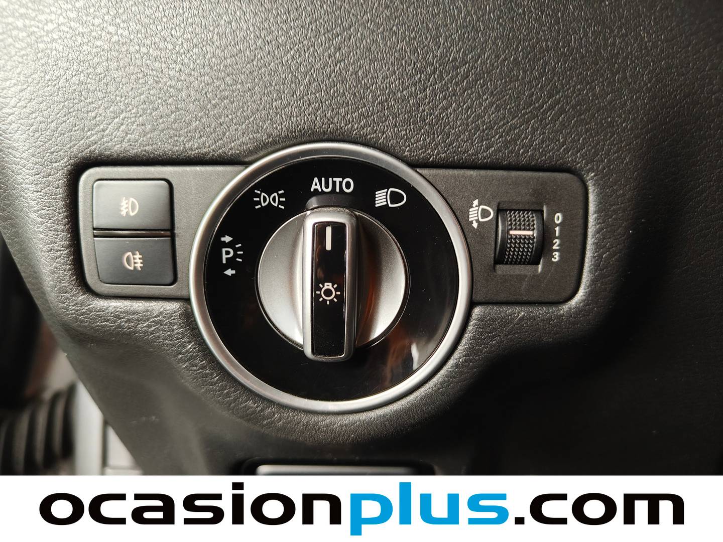Accesorios del Infiniti Q30 Infiniti Q30 1.6T Premium (122 CV)