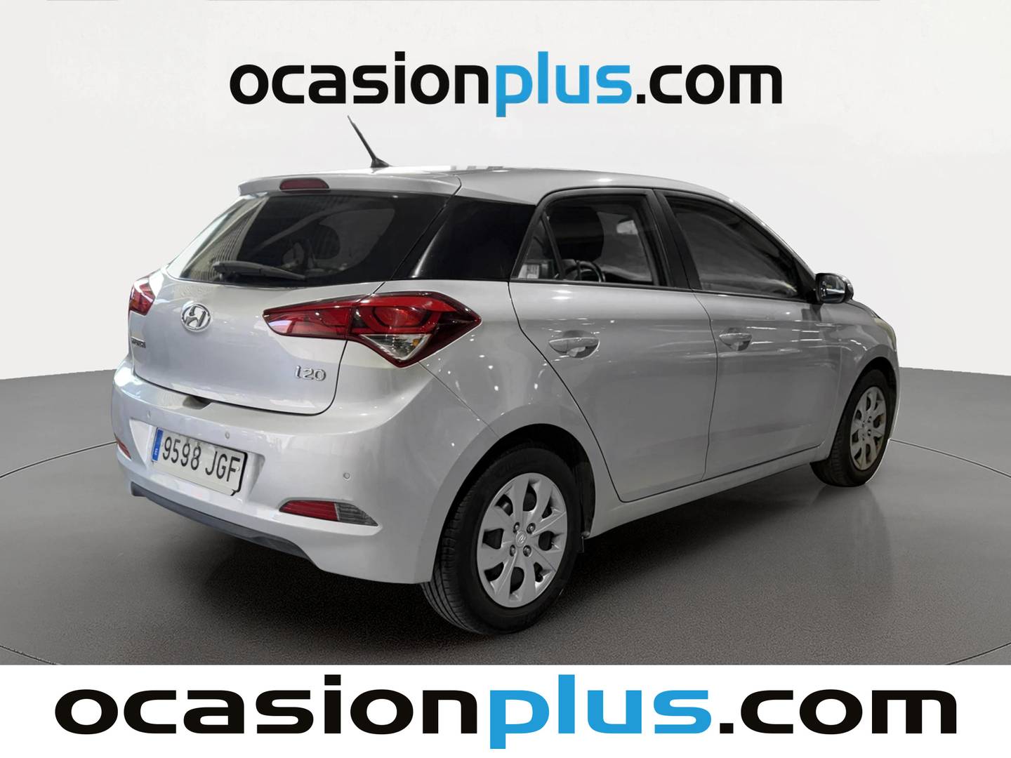 Foto trasera Hyundai i20 Hyundai i20 1.2 MPI Klass (84 CV) derecha