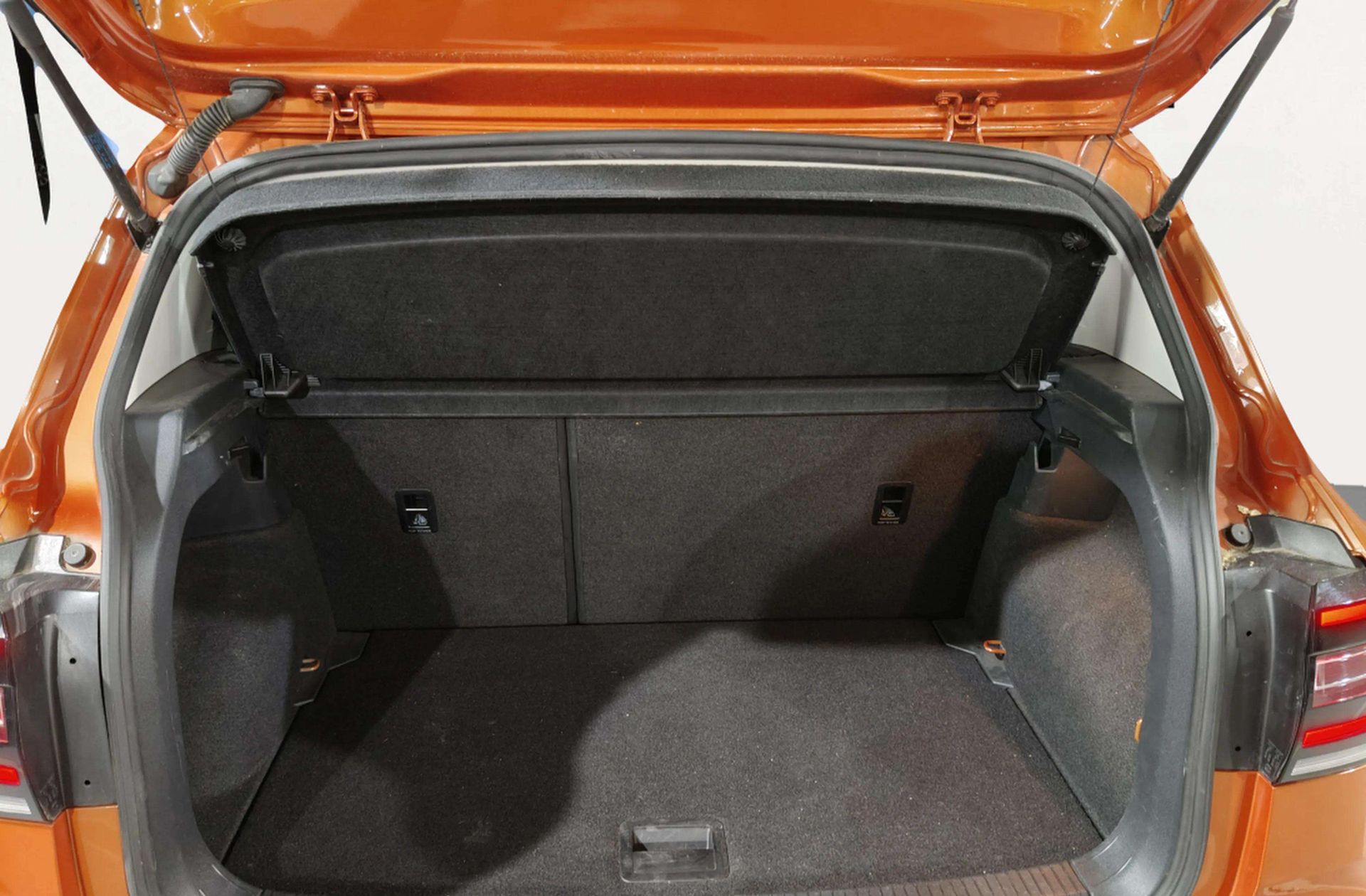 Volkswagen T-Cross Advance 1.0 TSI - foto 16