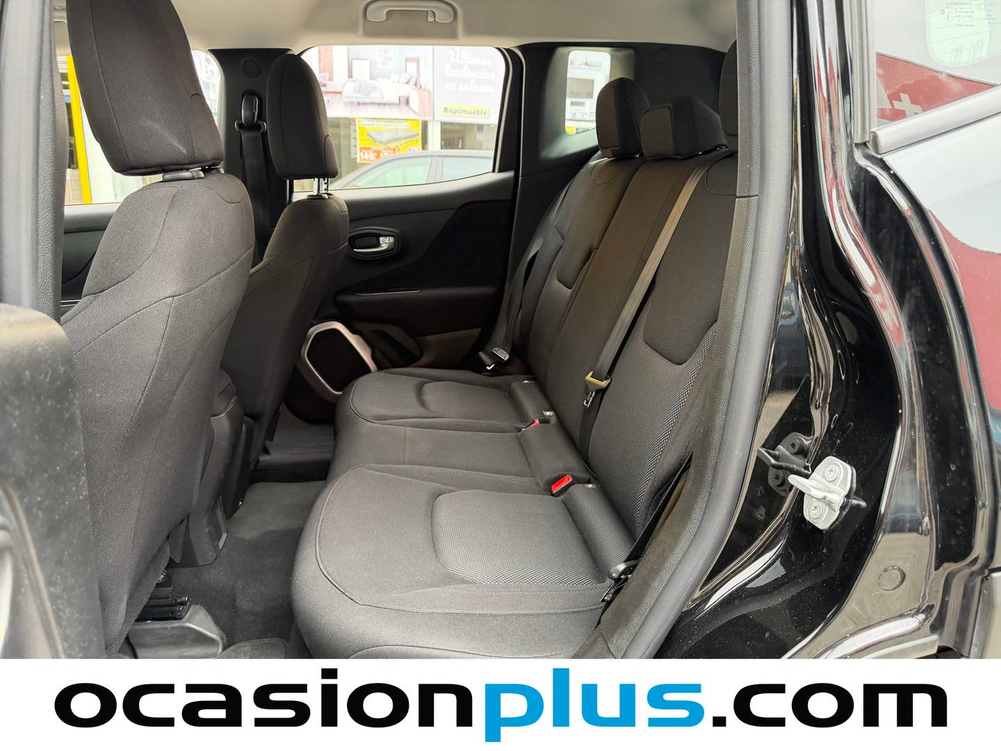 Foto asientos traseros Jeep Renegade Jeep Renegade 1.0G Sport 4x2 (120 CV)
