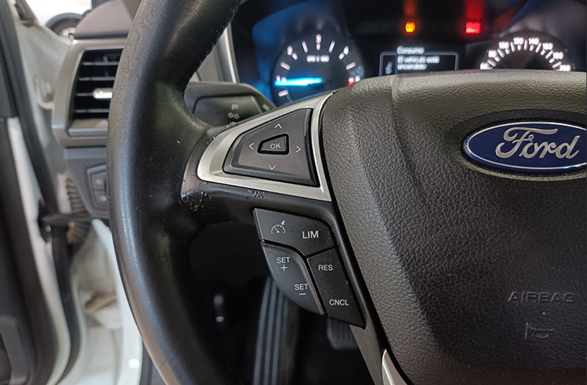Ford Mondeo 1.5 TDCi Trend - foto 26