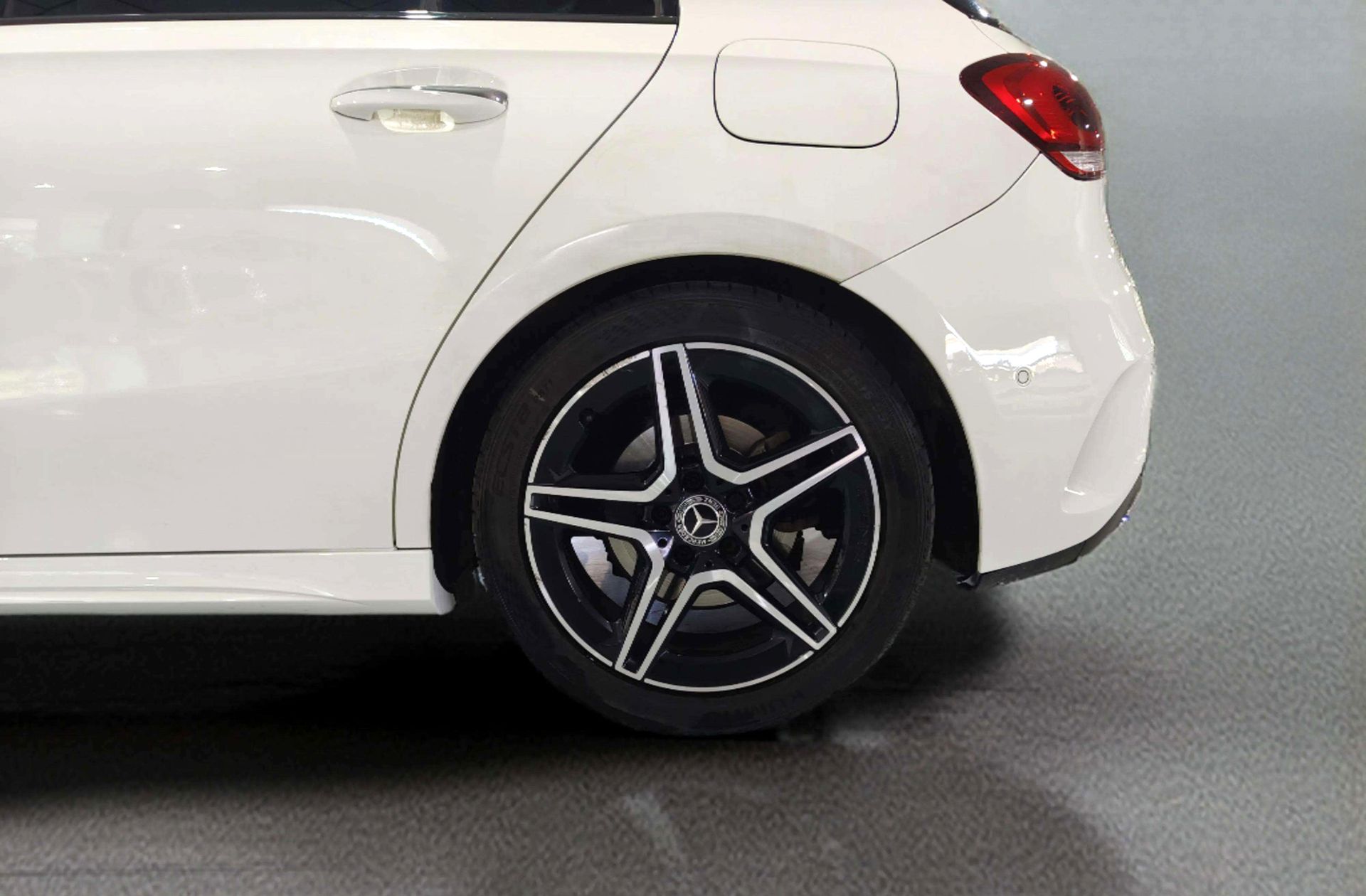 Mercedes-Benz Clase A 220 d Pack AMG - foto 35