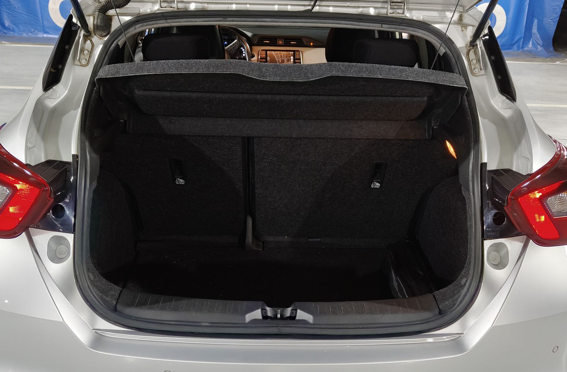 Nissan Micra 1.5 dCi N-Connecta - foto 16