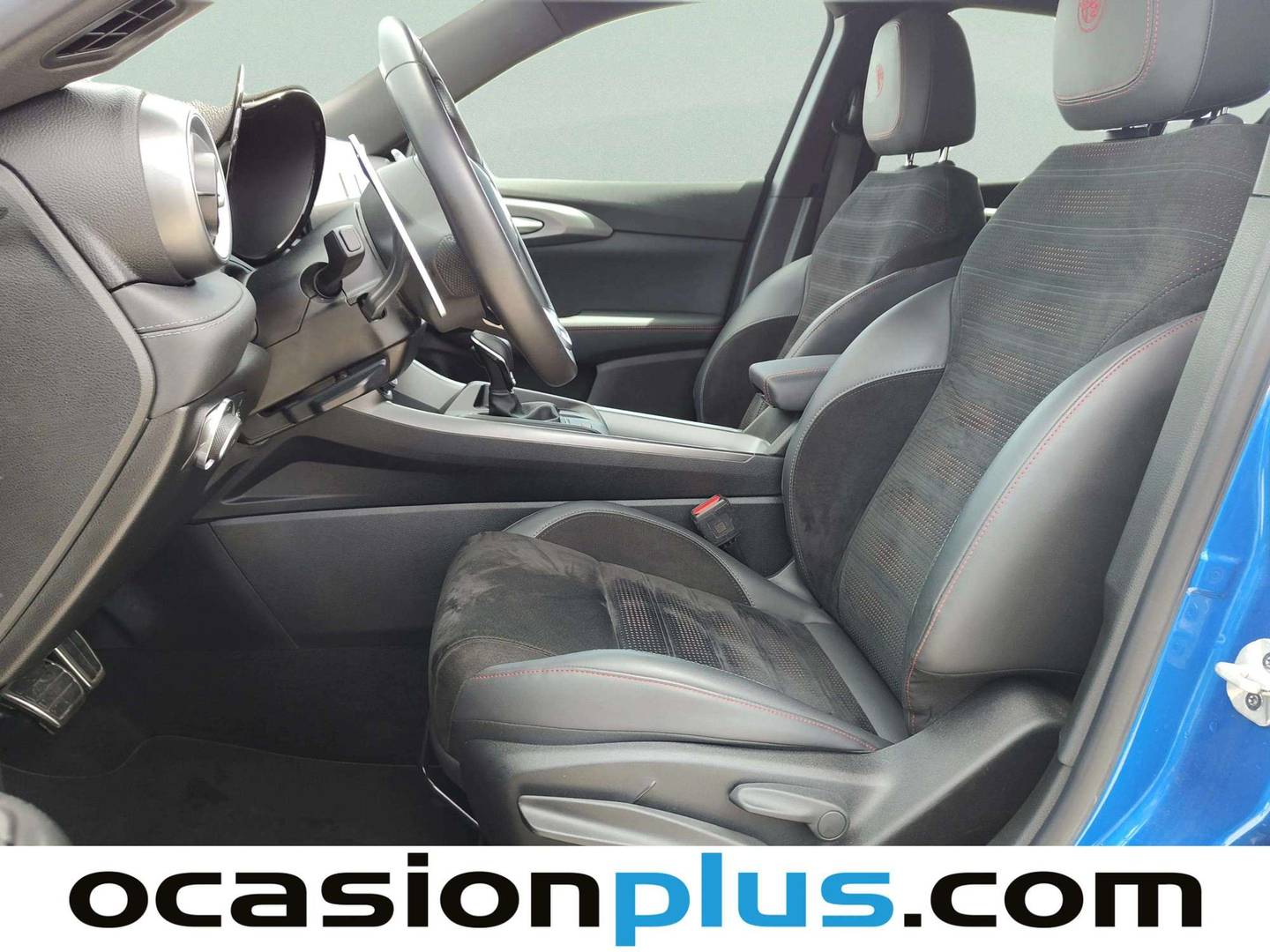 Foto asientos delanteros Alfa Romeo Tonale Alfa Romeo Tonale 1.5 MHEV Speciale FWD Auto (130 CV)
