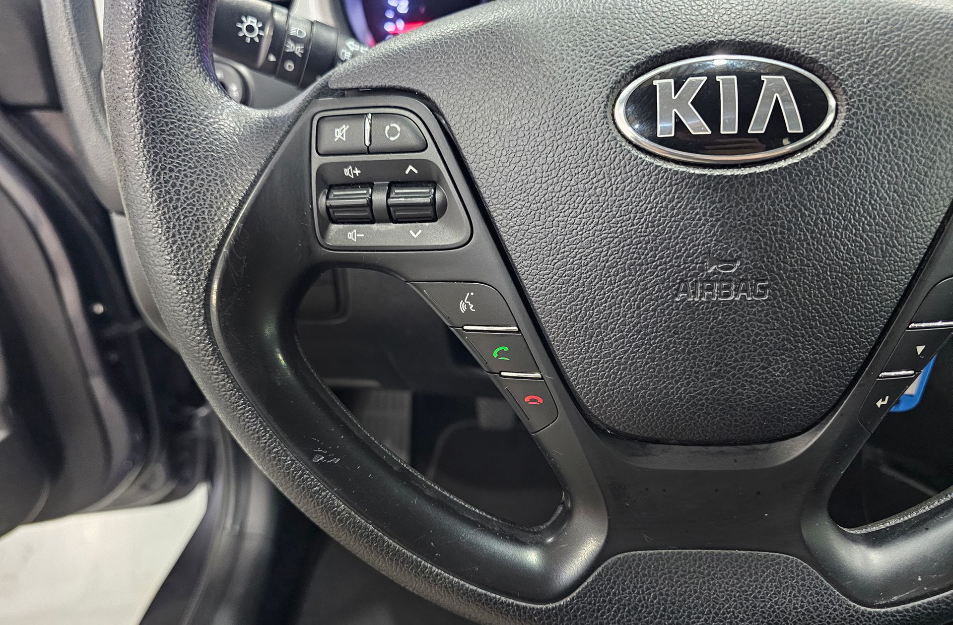 Kia Ceed 1.4 CRDi WGT Concept - foto 20