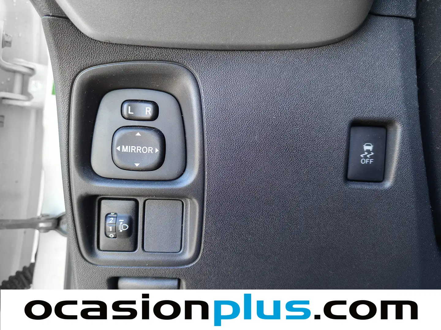 Foto Toyota Aygo Toyota Aygo 1.0 70 x-play (69 CV)