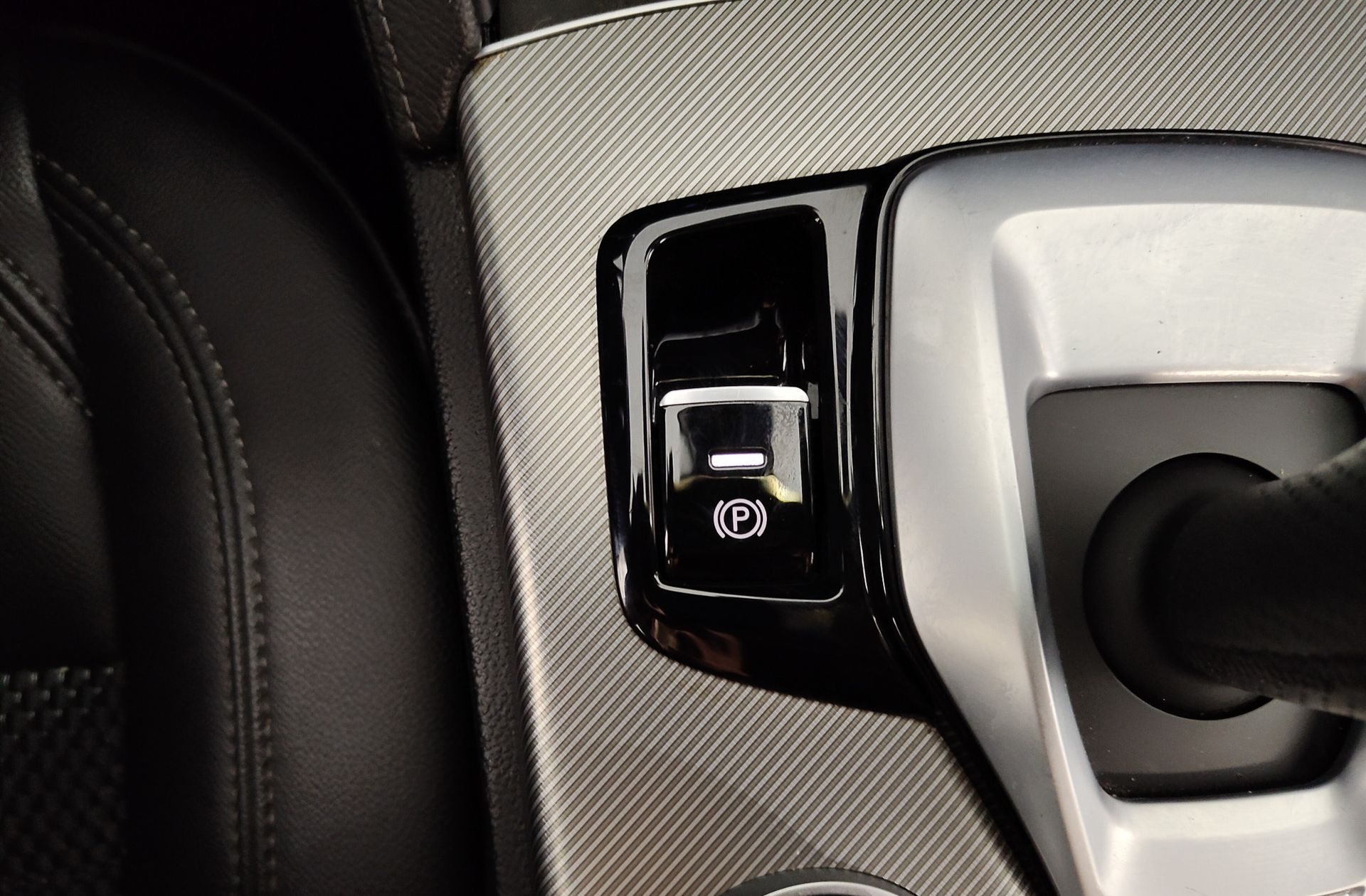 Alfa Romeo Stelvio 2.2 Diesel Sprint RWD - foto 29