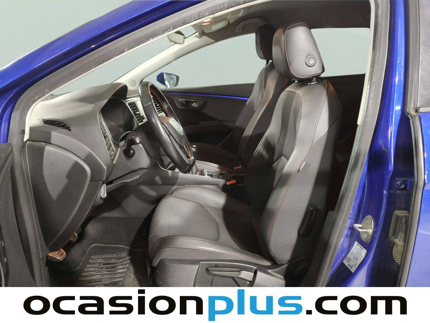 Foto asientos delanteros Seat León Seat León ST 2.0 TDI S&S FR (150 CV)