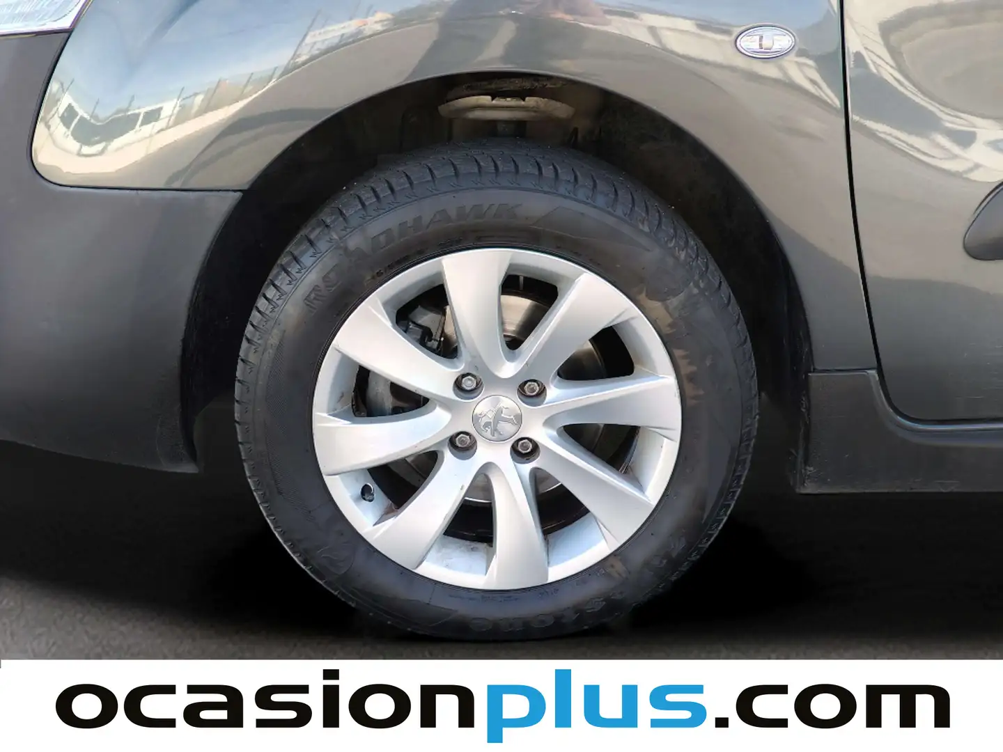 Foto Peugeot Partner Peugeot Partner Tepee Tepee BlueHDi 1.6 100 Outdoor (100 CV)