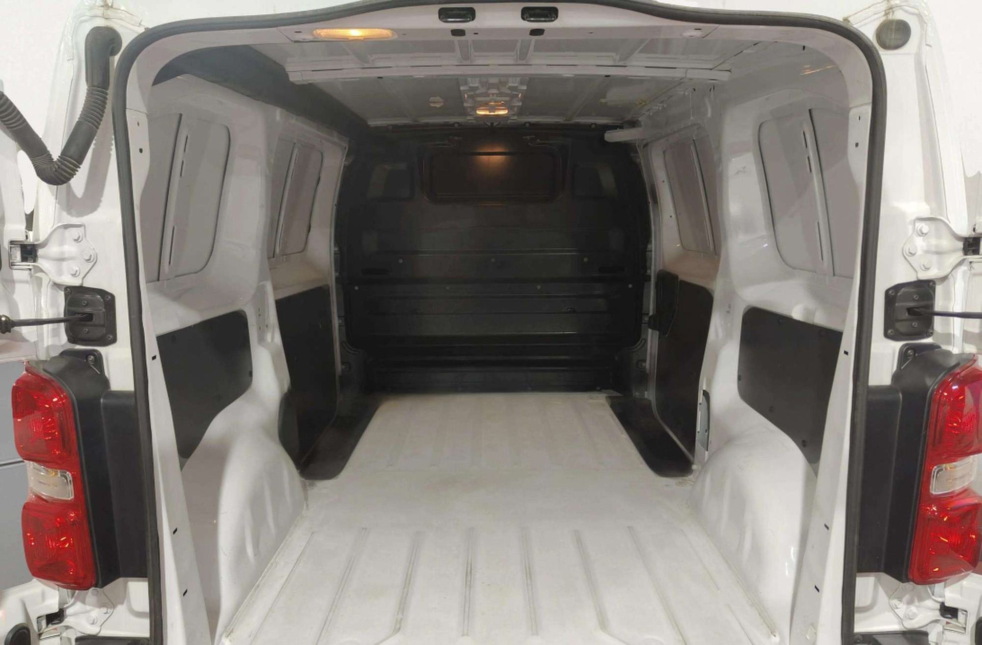 Toyota Proace City Van 1.5 D GX Plus L1 - foto 12