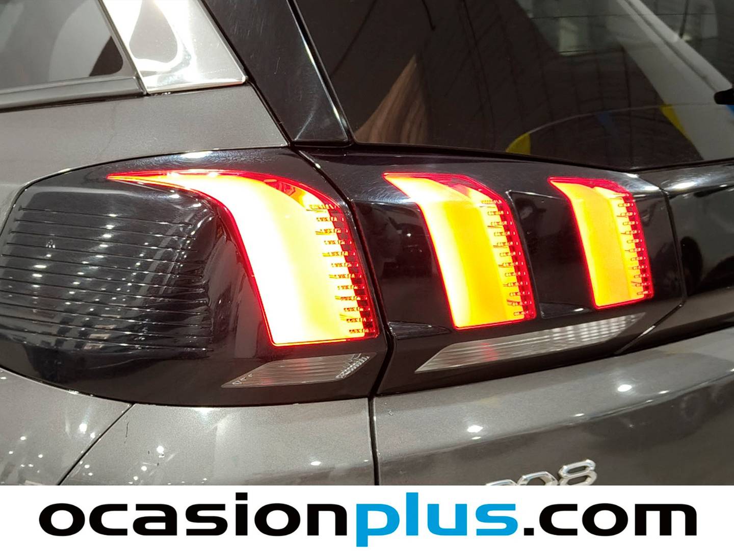 Foto Peugeot 5008 Peugeot 5008 PureTech 130 S&S Allure Pack EAT8 (130 CV) 7 Plazas