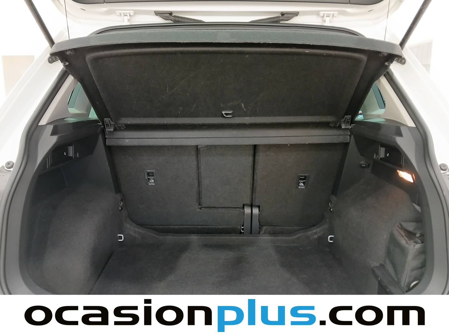 Fotos maletero Volkswagen Tiguan Volkswagen Tiguan Advance 1.5 TSI (150 CV) DSG Pack R-Line
