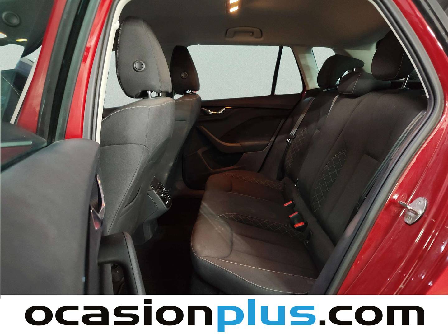 Foto asientos traseros Skoda Kamiq Skoda Kamiq 1.0 TSI Ambition (110 CV)