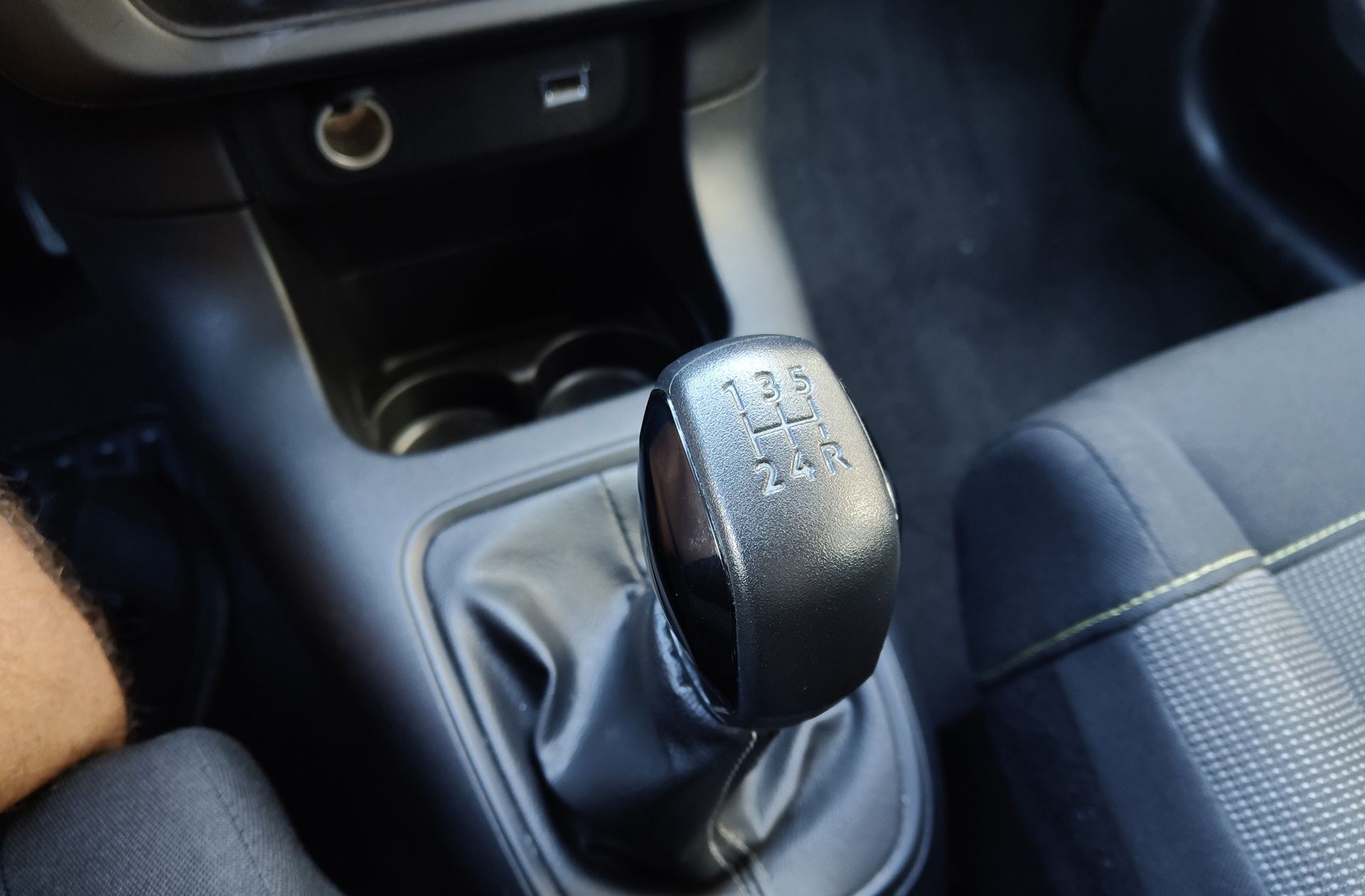 Citroën C3 PureTech 83 Plus - foto 5