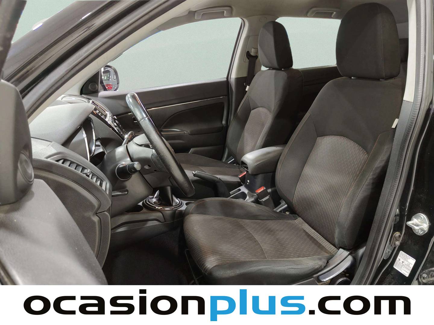 Foto asientos delanteros Mitsubishi ASX Mitsubishi ASX 160 MPI Motion (117 CV)