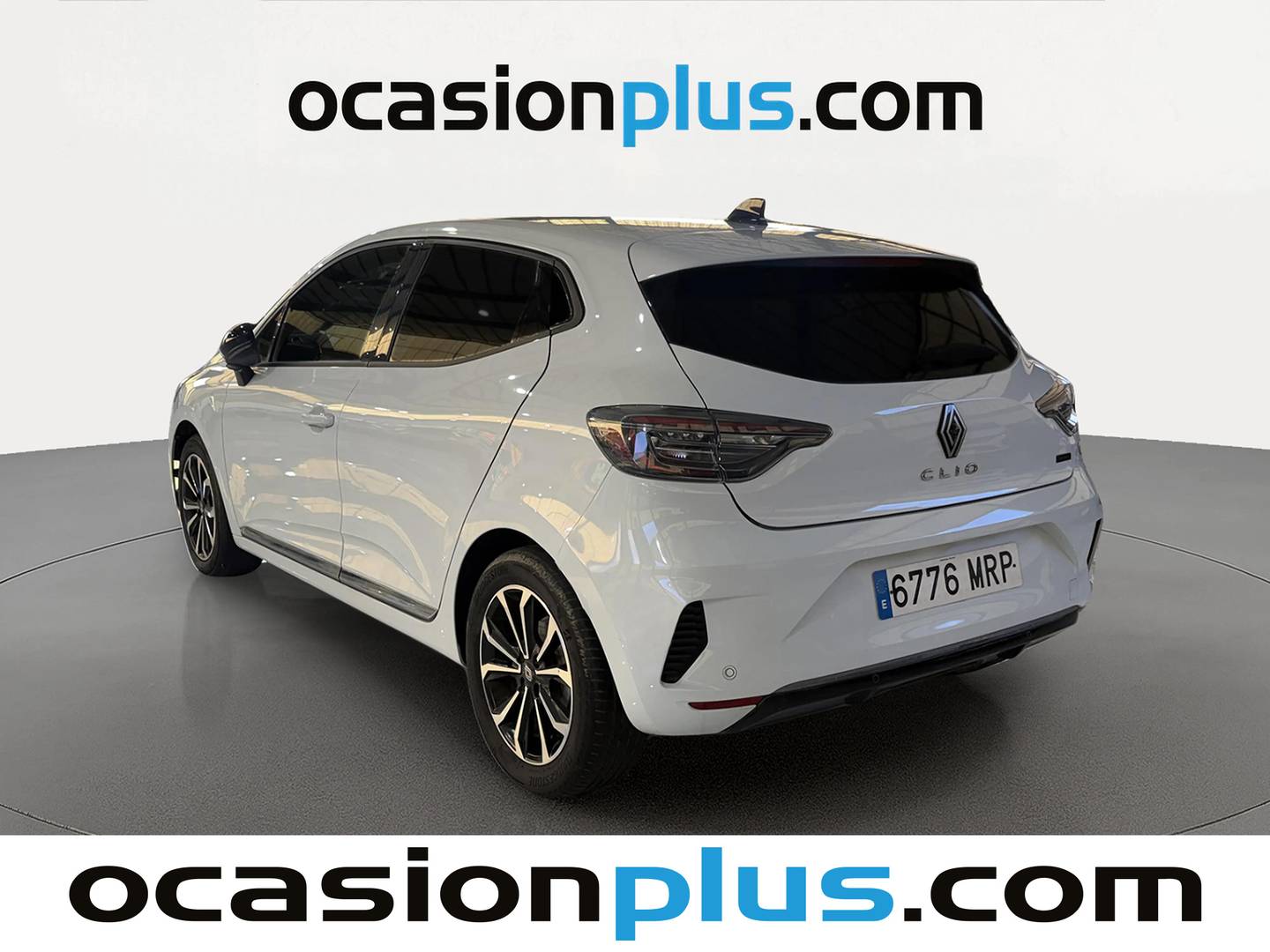 Foto trasera Renault Clio Renault Clio Techno E-Tech full Híbrido (143 CV) izquierda