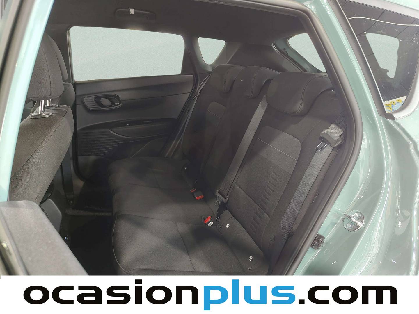 Foto asientos traseros Hyundai Bayon Hyundai Bayon 1.0T Black Line (90 CV)