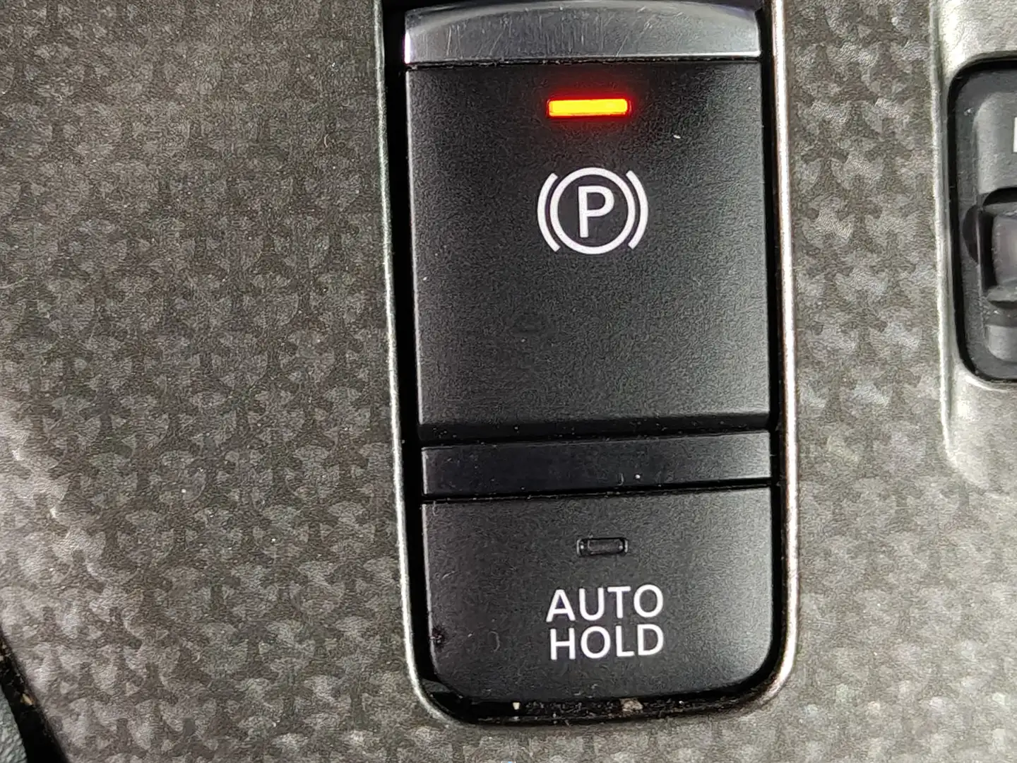 Foto Nissan QASHQAI Nissan Qashqai DIG-T 140 N-Connecta (140 CV)