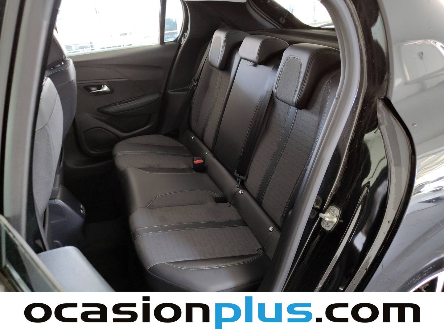 Foto Peugeot 208 Peugeot 208 PureTech 100 Allure  (100 CV)