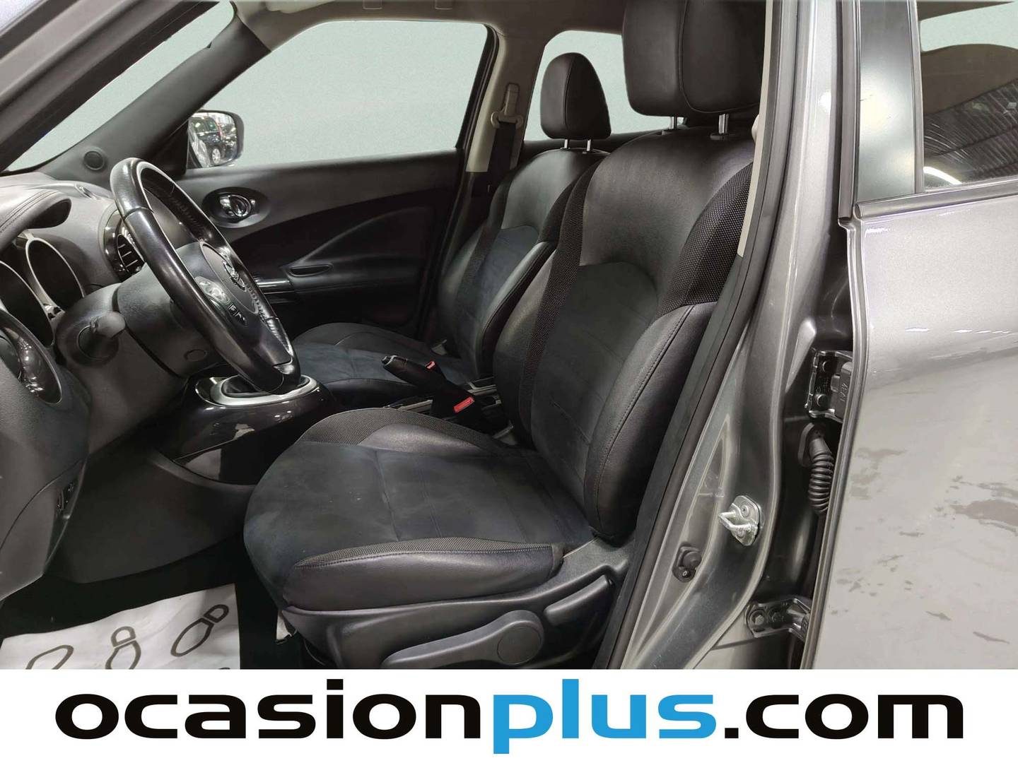 Foto Nissan JUKE Nissan Juke E6D-Temp (112 CV) 5M/T N-CONNECTA