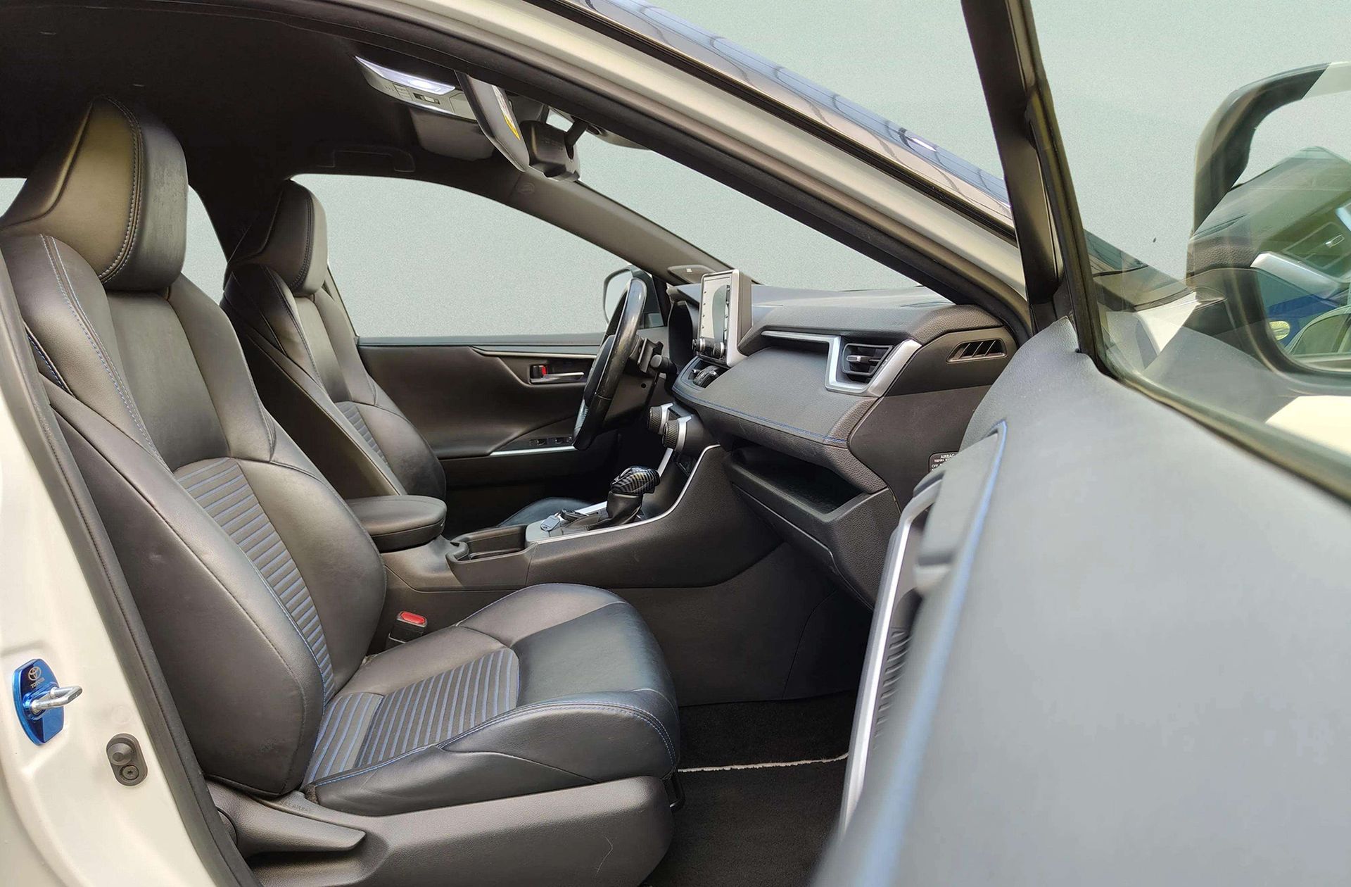 Toyota RAV4 2.5l hybrid Feel! - foto 20