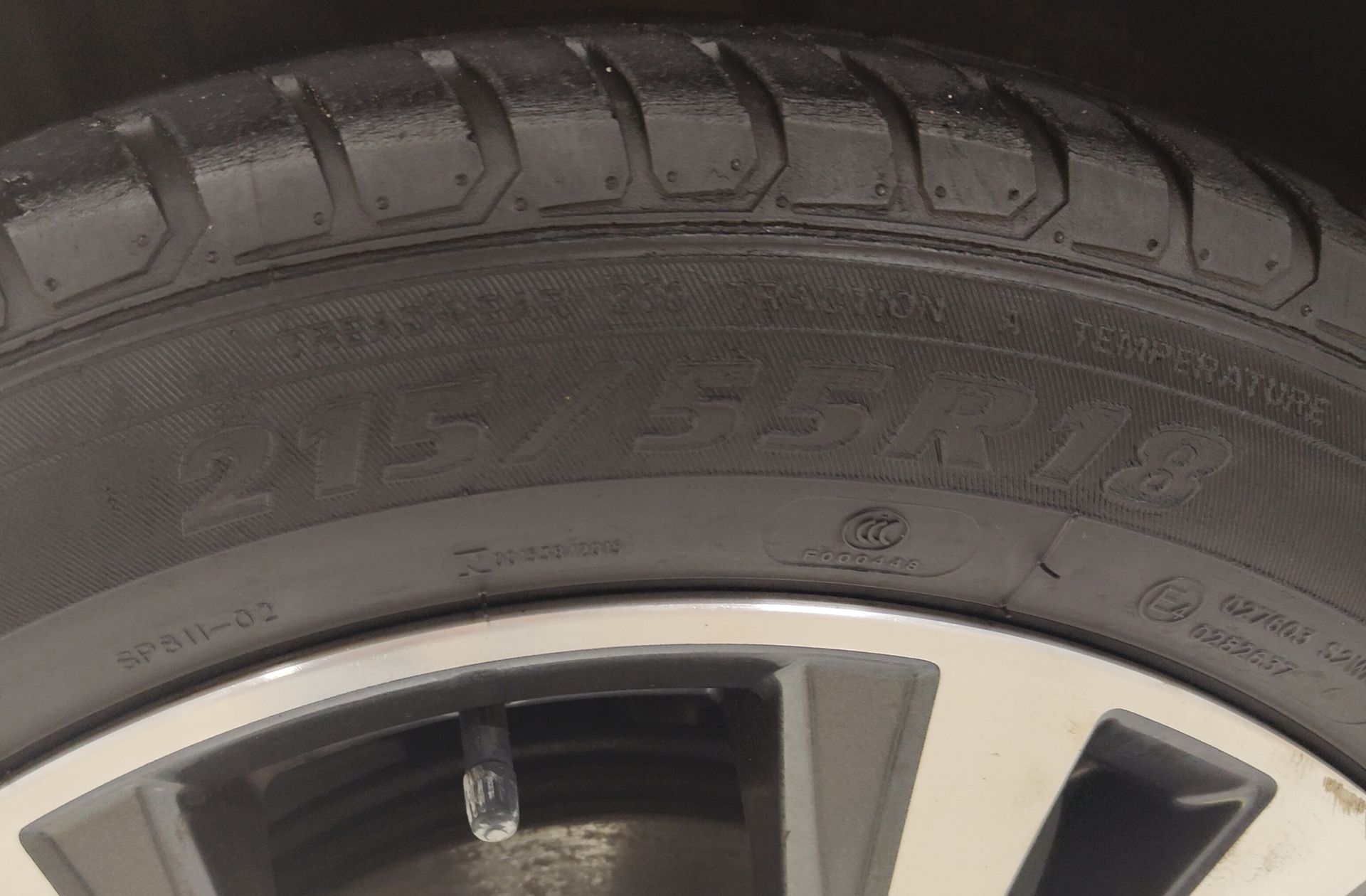 Nissan Qashqai DIG-T 115 N-Connecta - foto 36