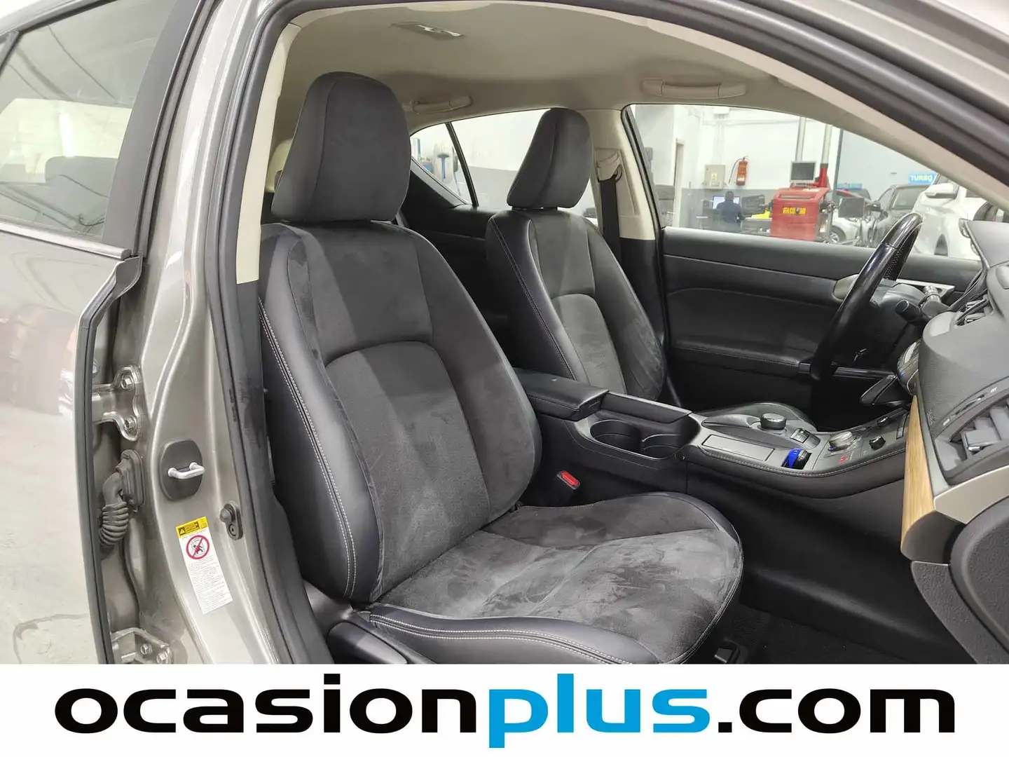 Foto Lexus CT Lexus CT 200h Executive (136 CV)