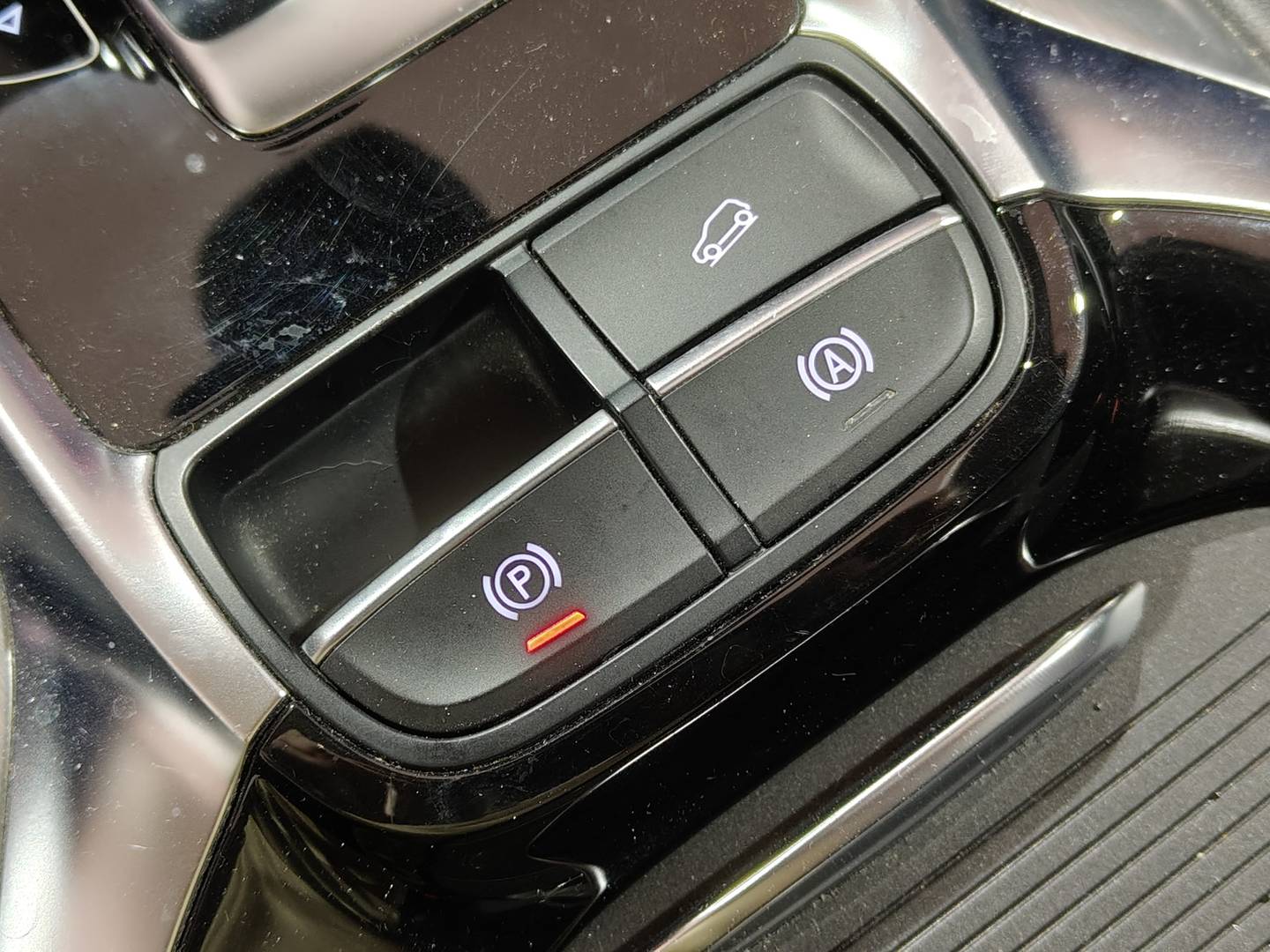 Foto MG HS MG HS 1.5 Turbo GDI Luxury DCT (162 CV)